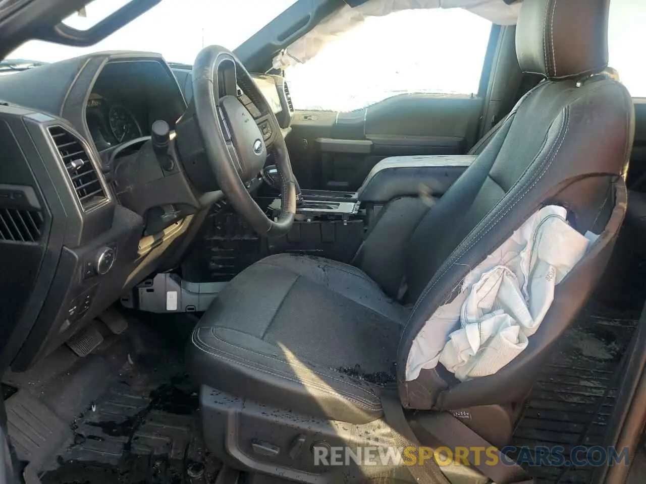 7 Photograph of a damaged car 1FTEW1EP5LKF53395 FORD F-150 2020