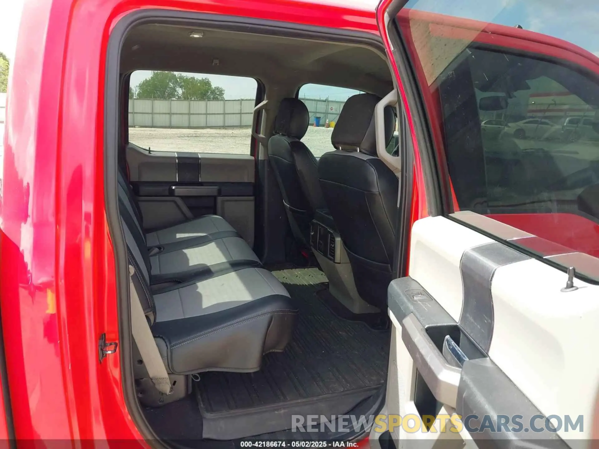 8 Photograph of a damaged car 1FTEW1EP7LKD79457 FORD F-150 2020
