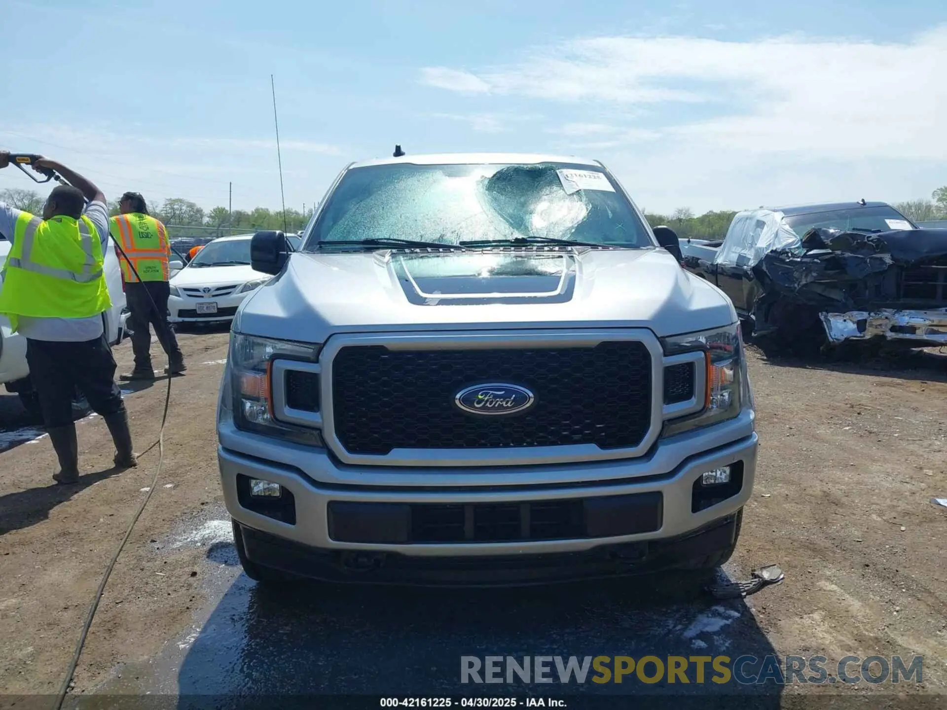 12 Фотография поврежденного автомобиля 1FTEW1EP8LFB52528 FORD F-150 2020