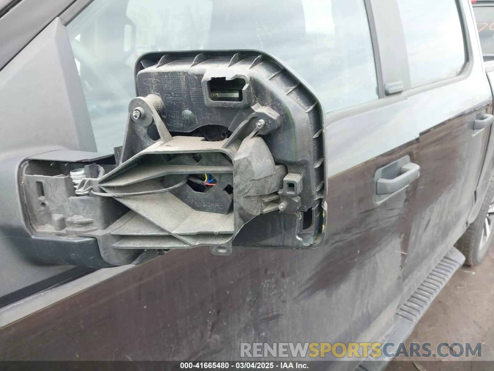 19 Photograph of a damaged car 1FTEW1EP8LKE54005 FORD F-150 2020