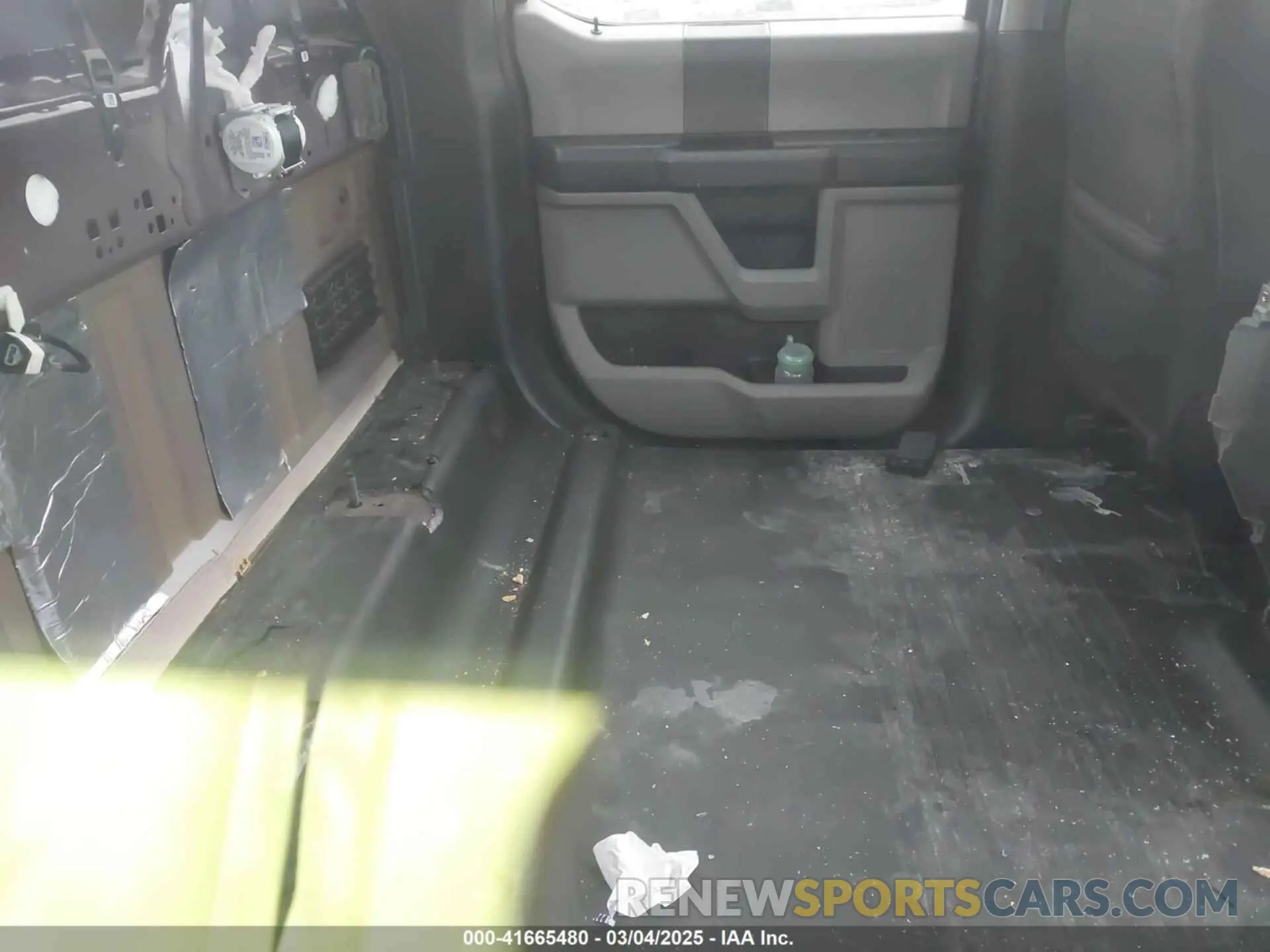 8 Photograph of a damaged car 1FTEW1EP8LKE54005 FORD F-150 2020