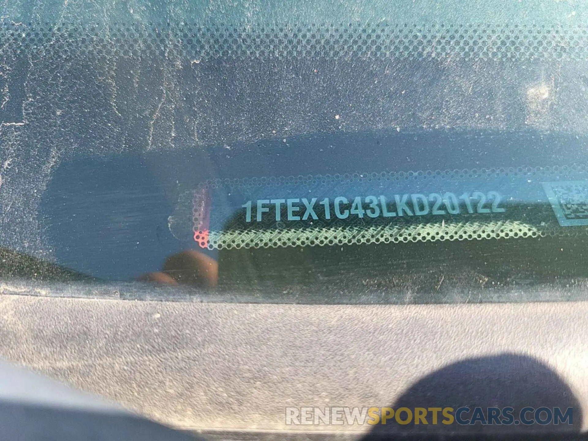 10 Photograph of a damaged car 1FTEX1C43LKD20122 FORD F-150 2020