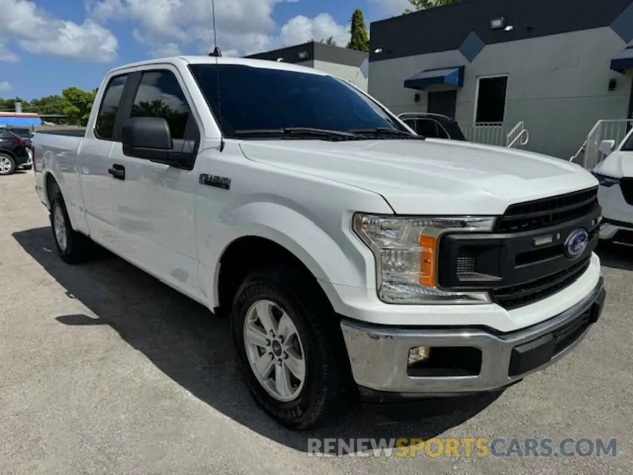 4 Photograph of a damaged car 1FTEX1C50LKE46270 FORD F-150 2020