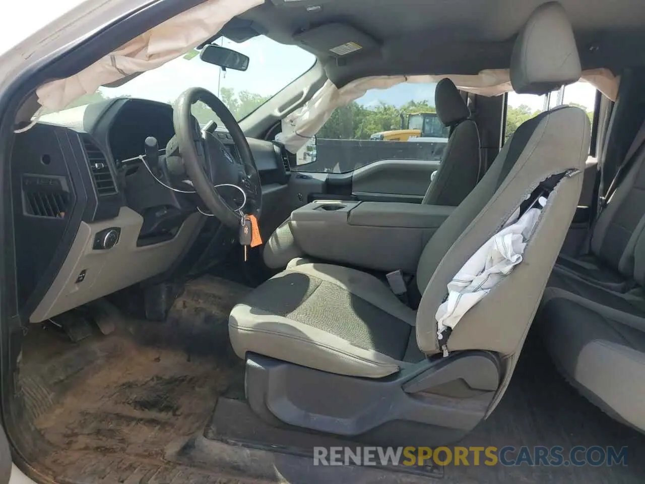7 Photograph of a damaged car 1FTEX1CB0LKD61628 FORD F-150 2020