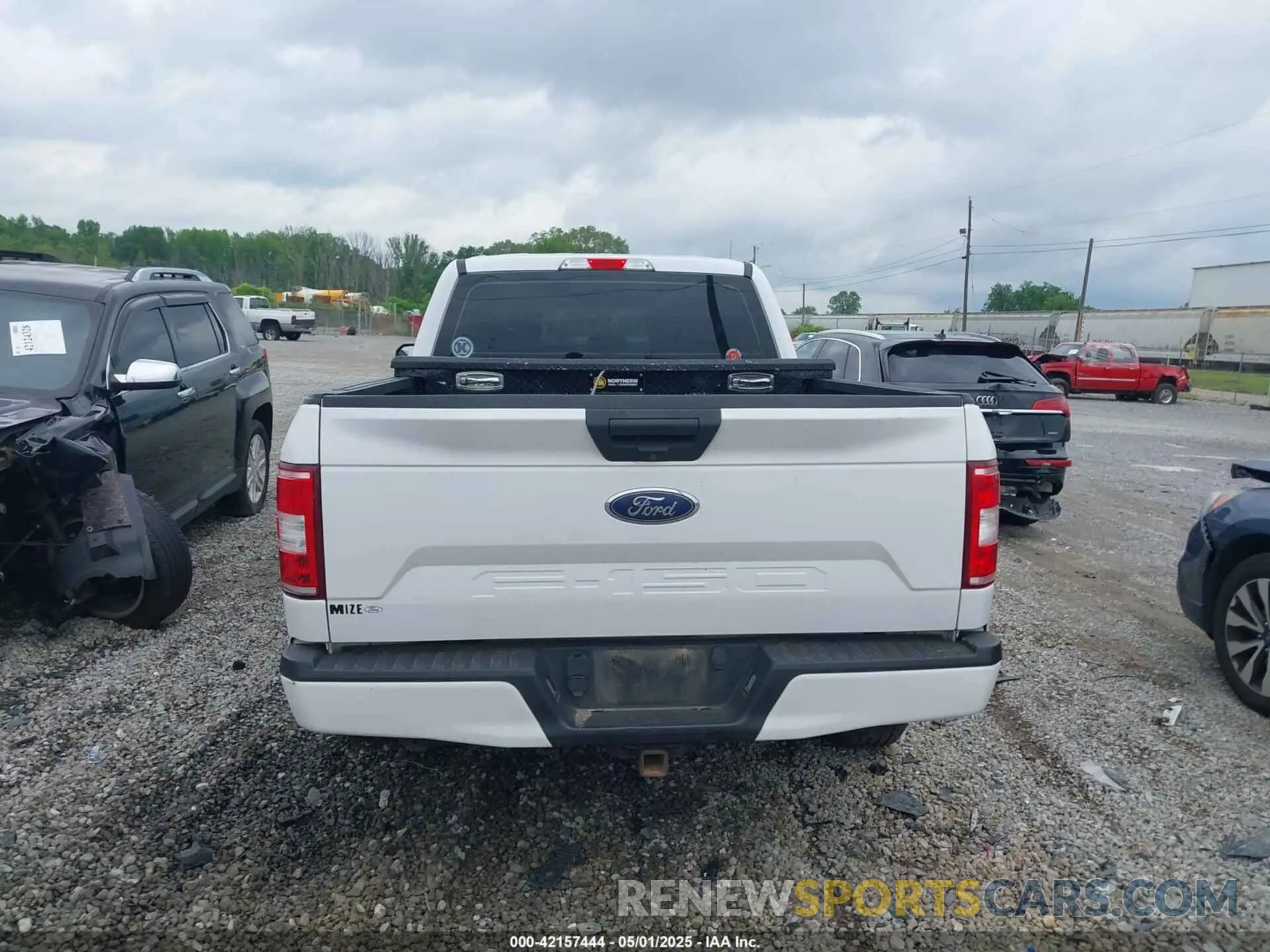 16 Photograph of a damaged car 1FTEX1CB2LKD36388 FORD F-150 2020