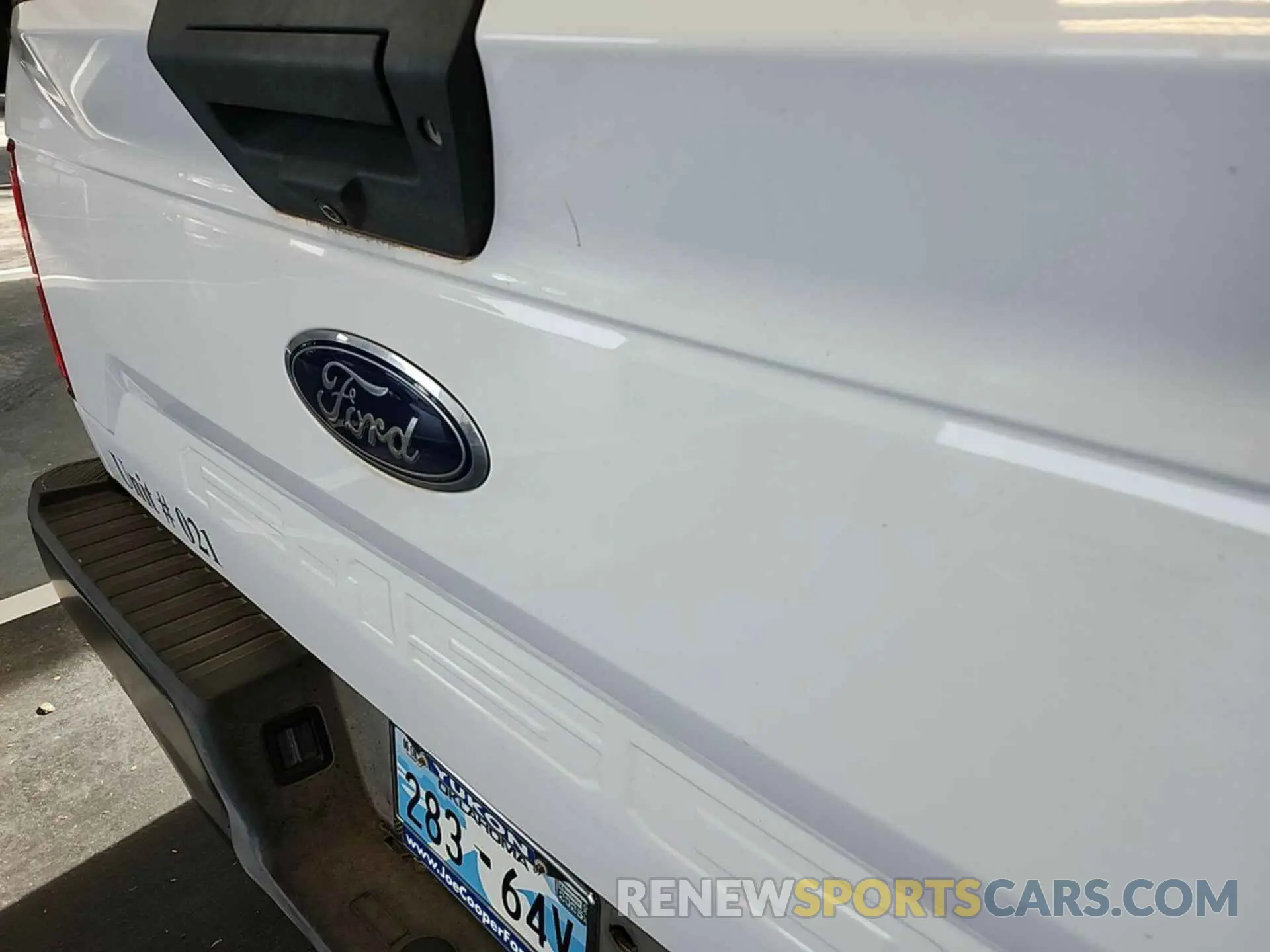 28 Photograph of a damaged car 1FTEX1CP3LKE45924 FORD F-150 2020