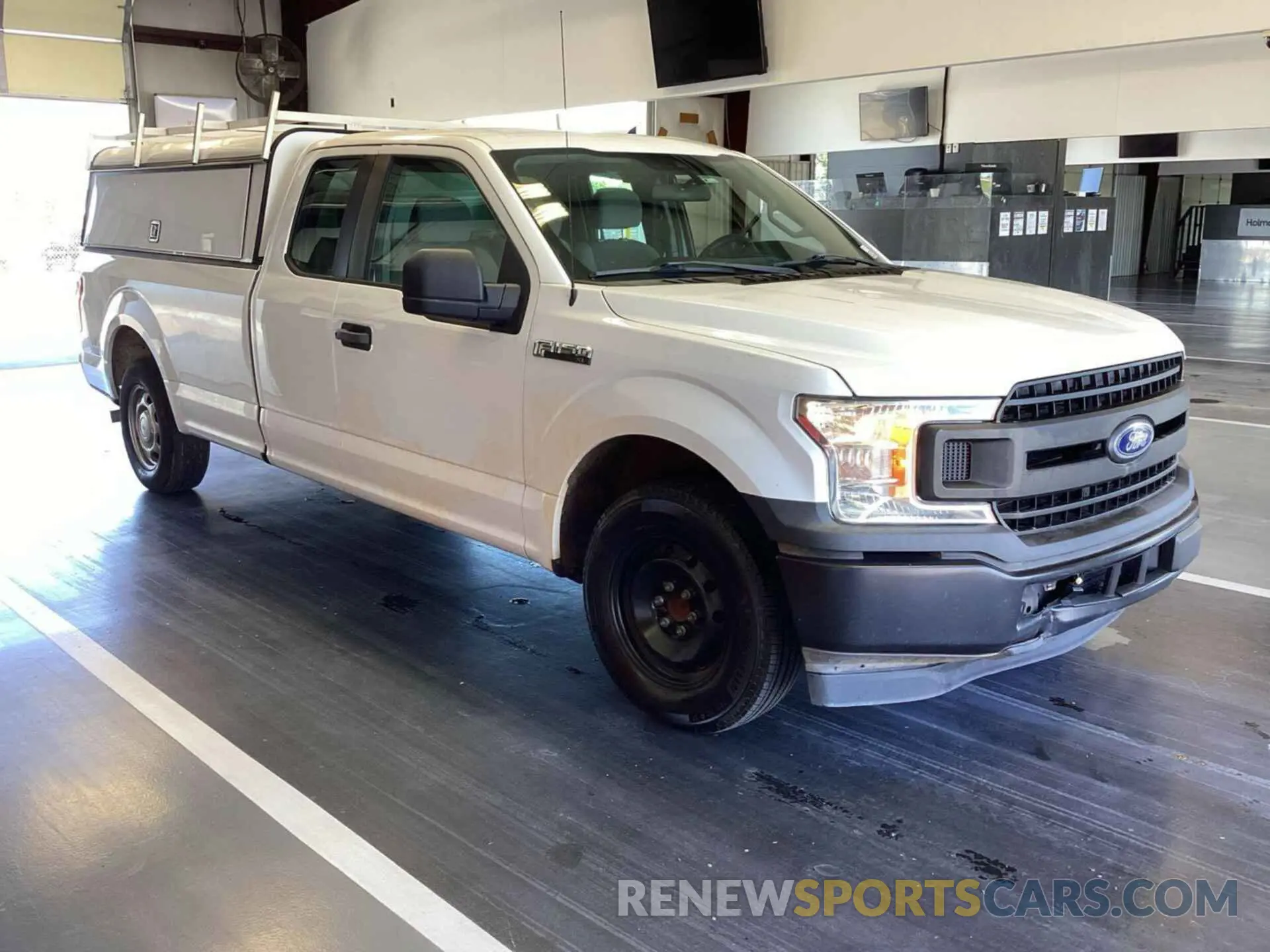 6 Photograph of a damaged car 1FTEX1CP3LKE45924 FORD F-150 2020