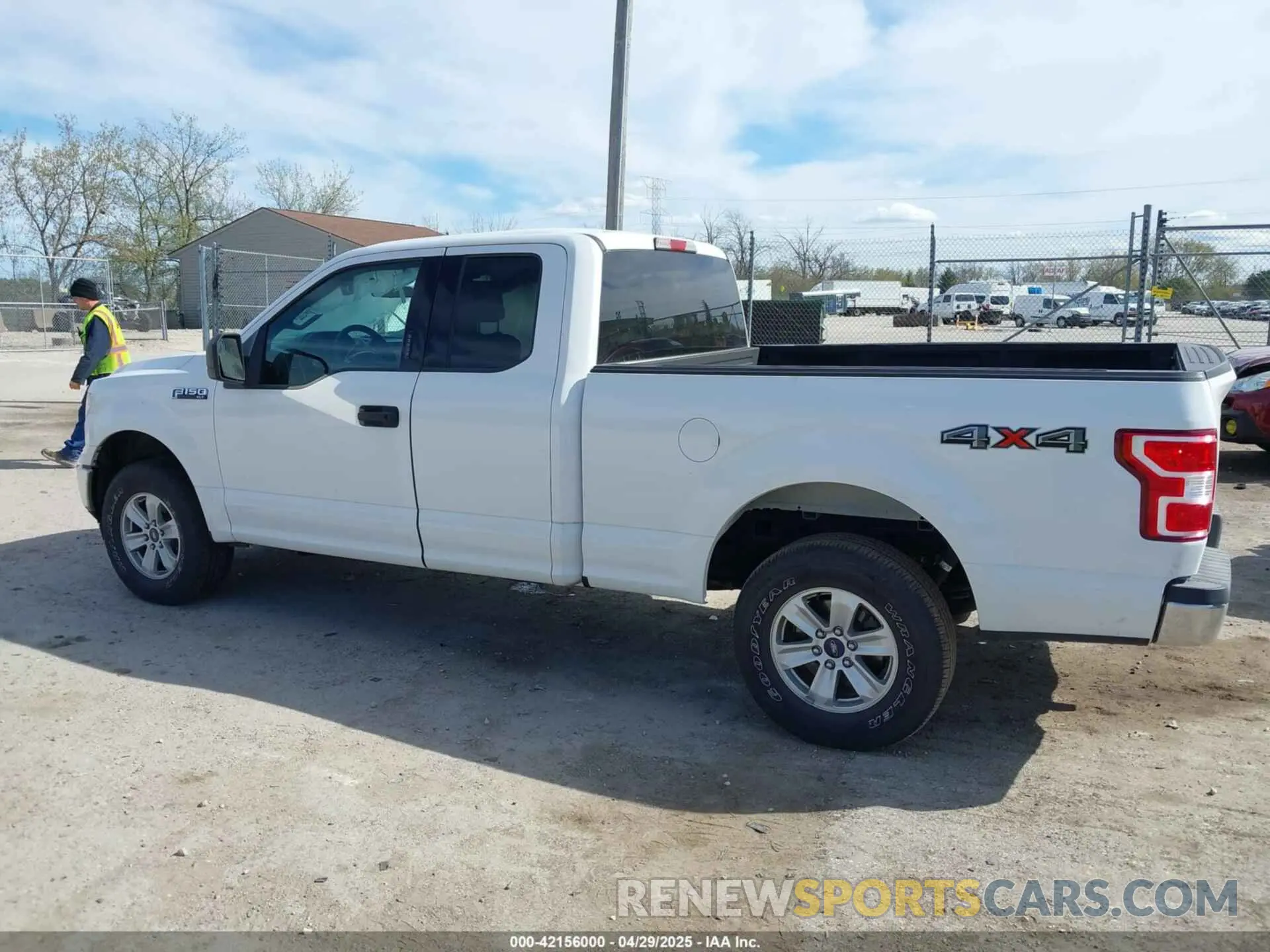 13 Photograph of a damaged car 1FTEX1EP2LFB85327 FORD F-150 2020
