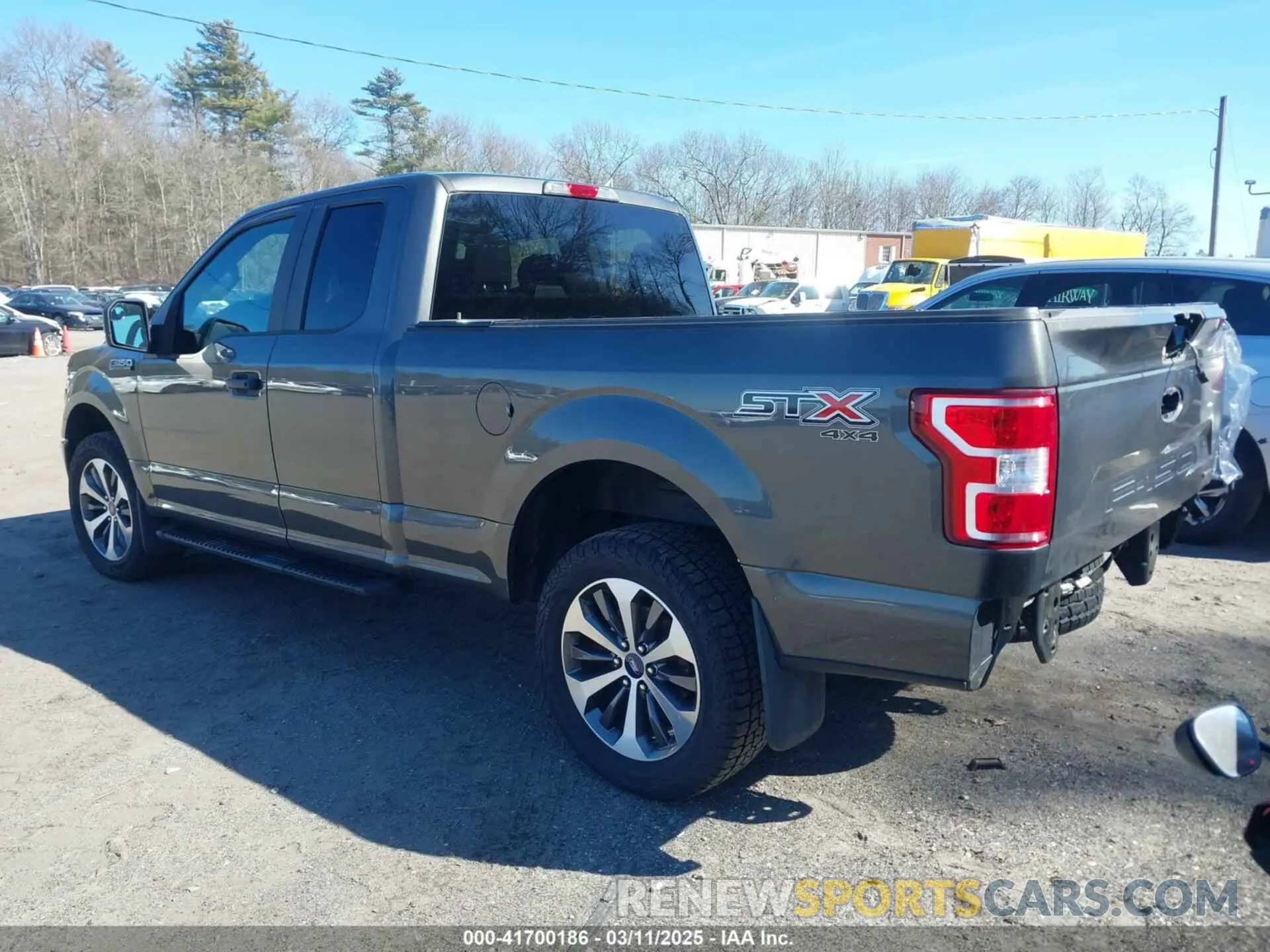 3 Photograph of a damaged car 1FTEX1EP2LKD71120 FORD F-150 2020