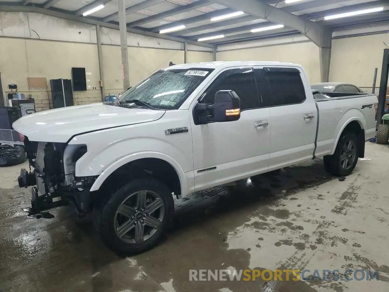 1 Фотография поврежденного автомобиля 1FTFW1E12LFC43620 FORD F-150 2020