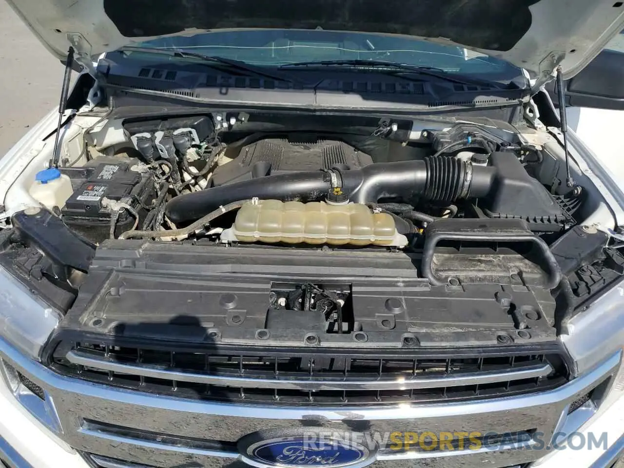 11 Photograph of a damaged car 1FTFW1E41LKD20849 FORD F-150 2020