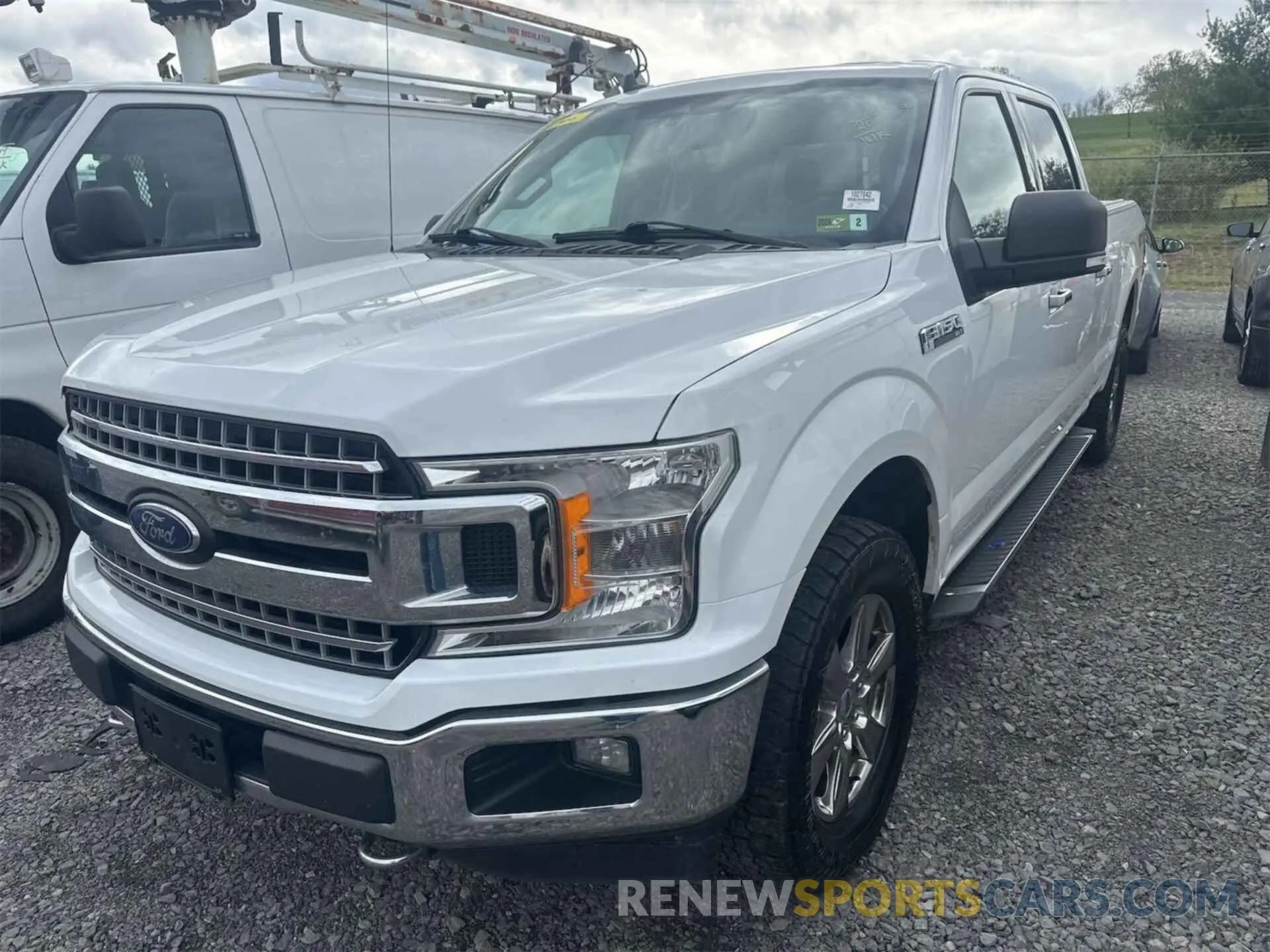 16 Photograph of a damaged car 1FTFW1E42LFA32850 FORD F-150 2020