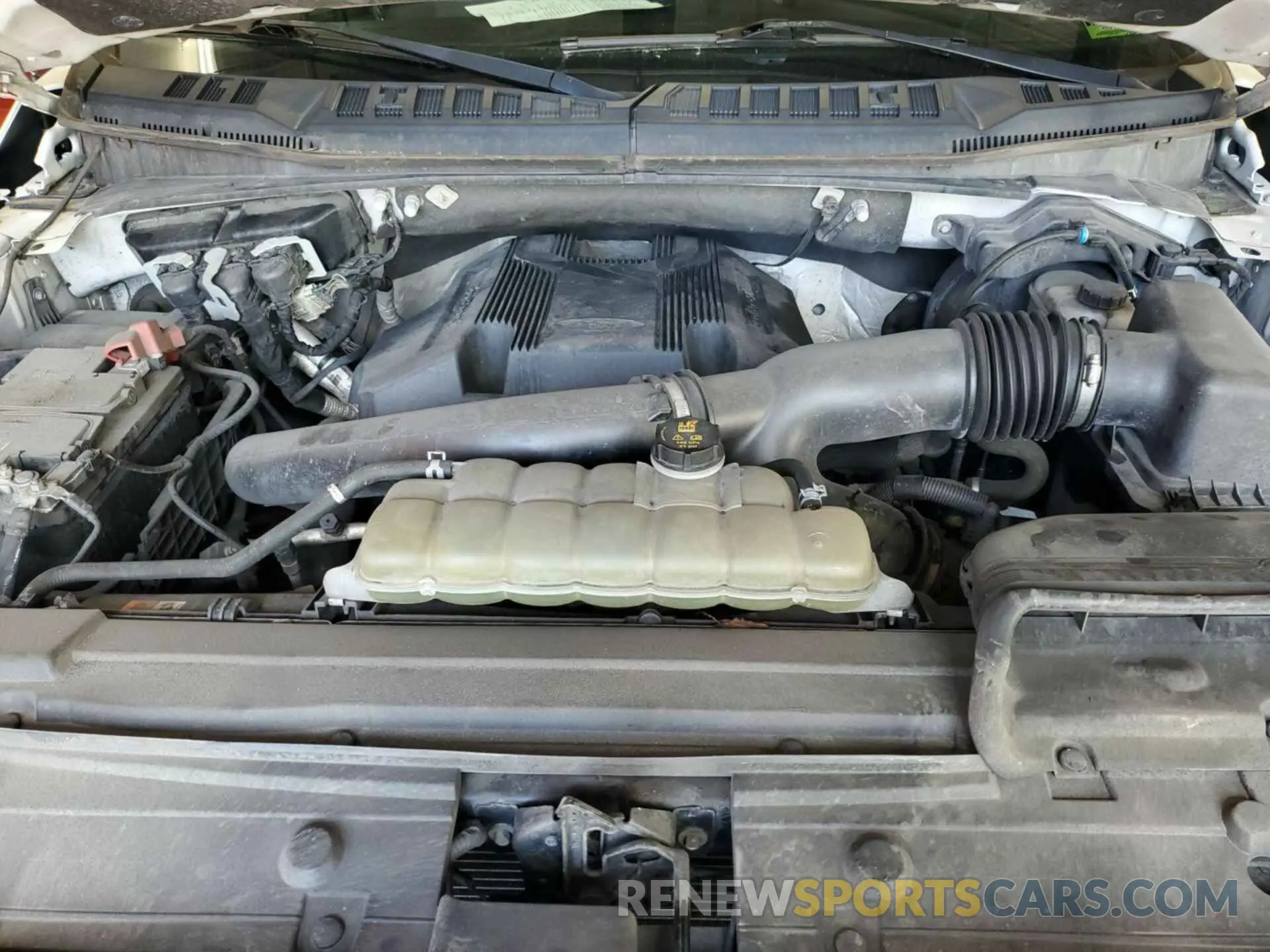 2 Photograph of a damaged car 1FTFW1E42LFA32850 FORD F-150 2020