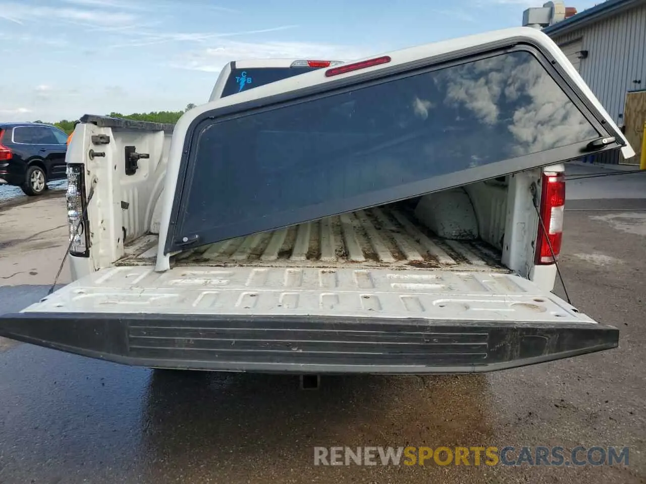 6 Photograph of a damaged car 1FTFW1E48LFA00663 FORD F-150 2020