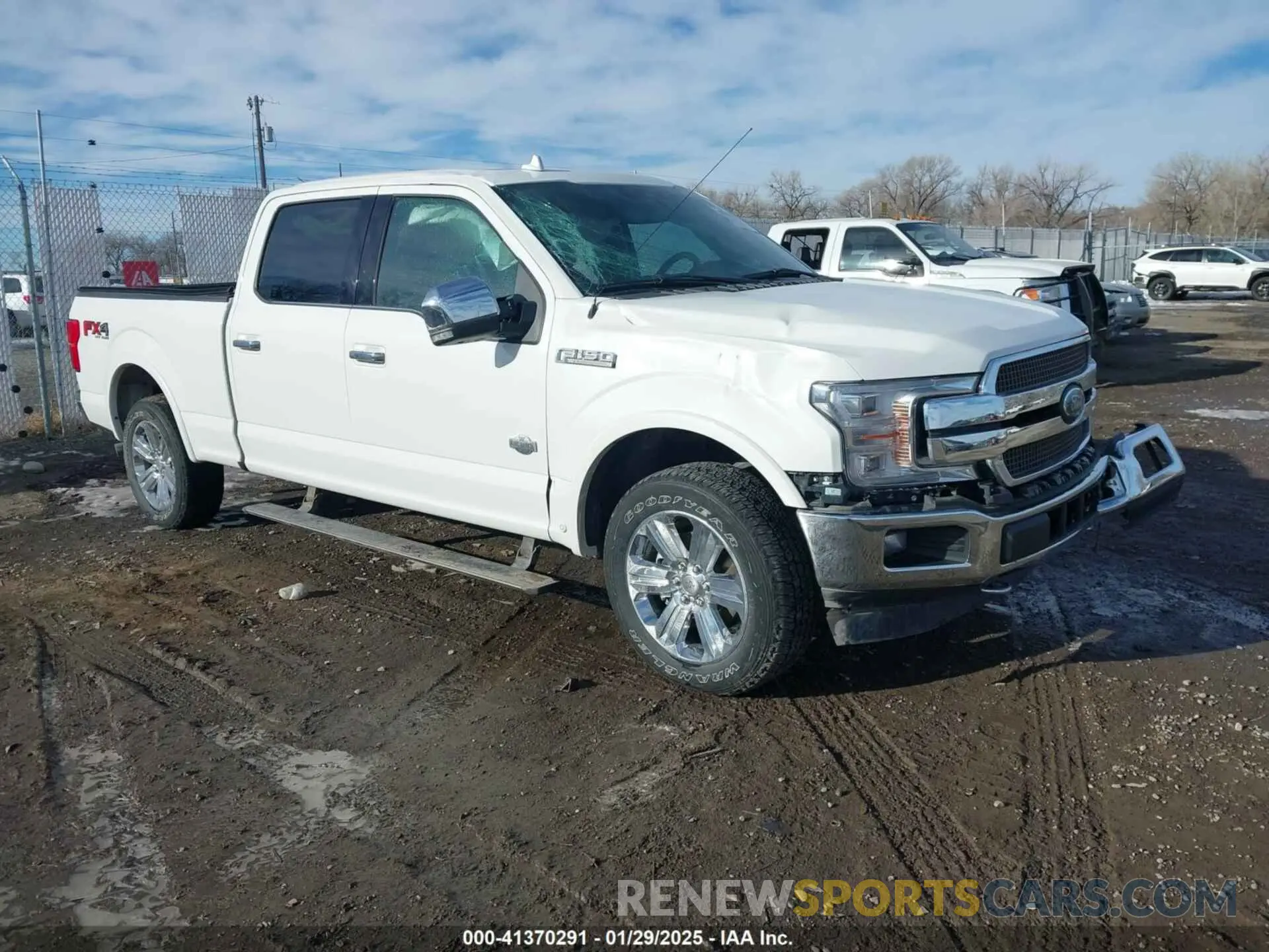 1 Фотография поврежденного автомобиля 1FTFW1E49LFC82635 FORD F-150 2020