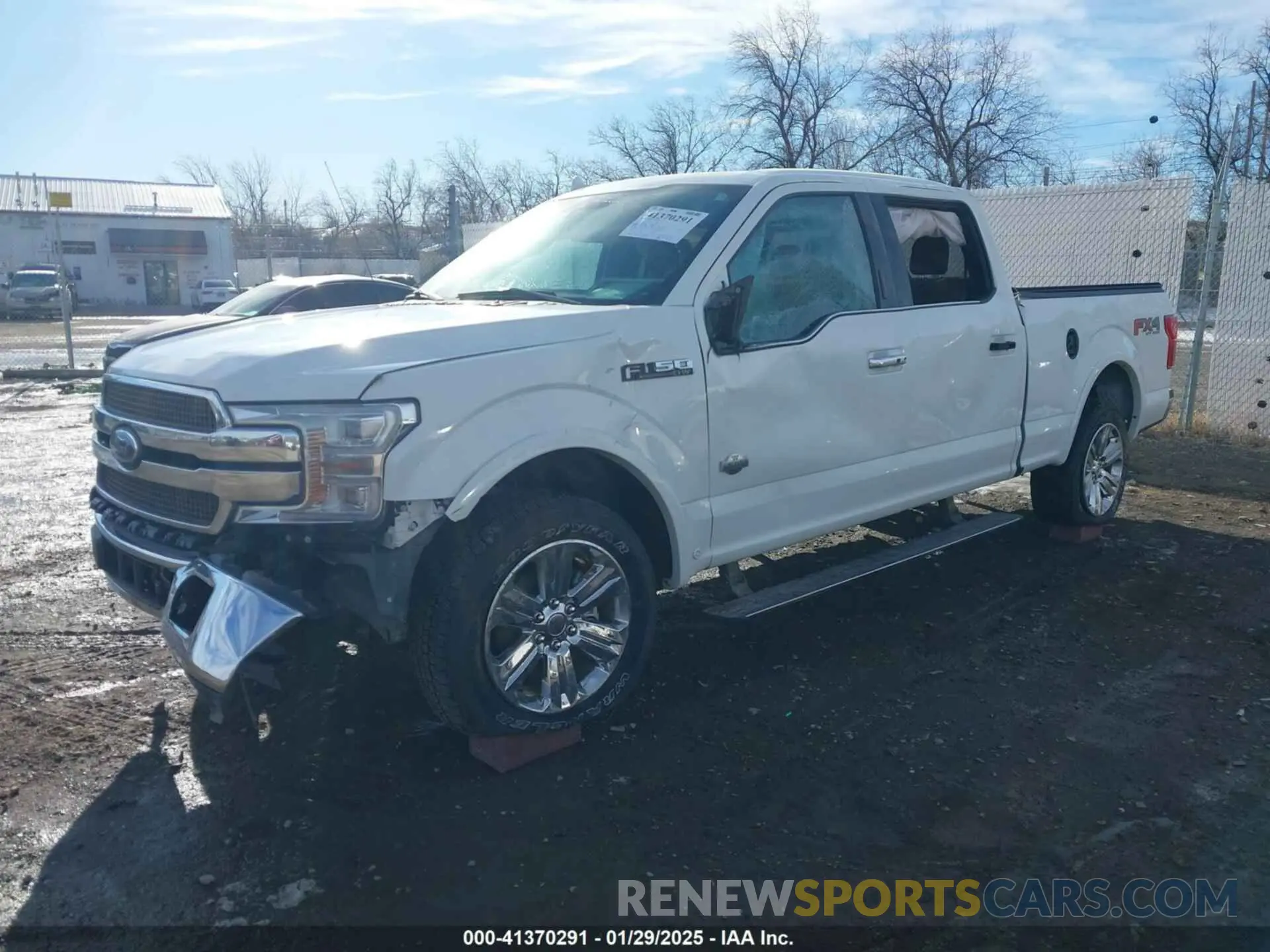 2 Фотография поврежденного автомобиля 1FTFW1E49LFC82635 FORD F-150 2020