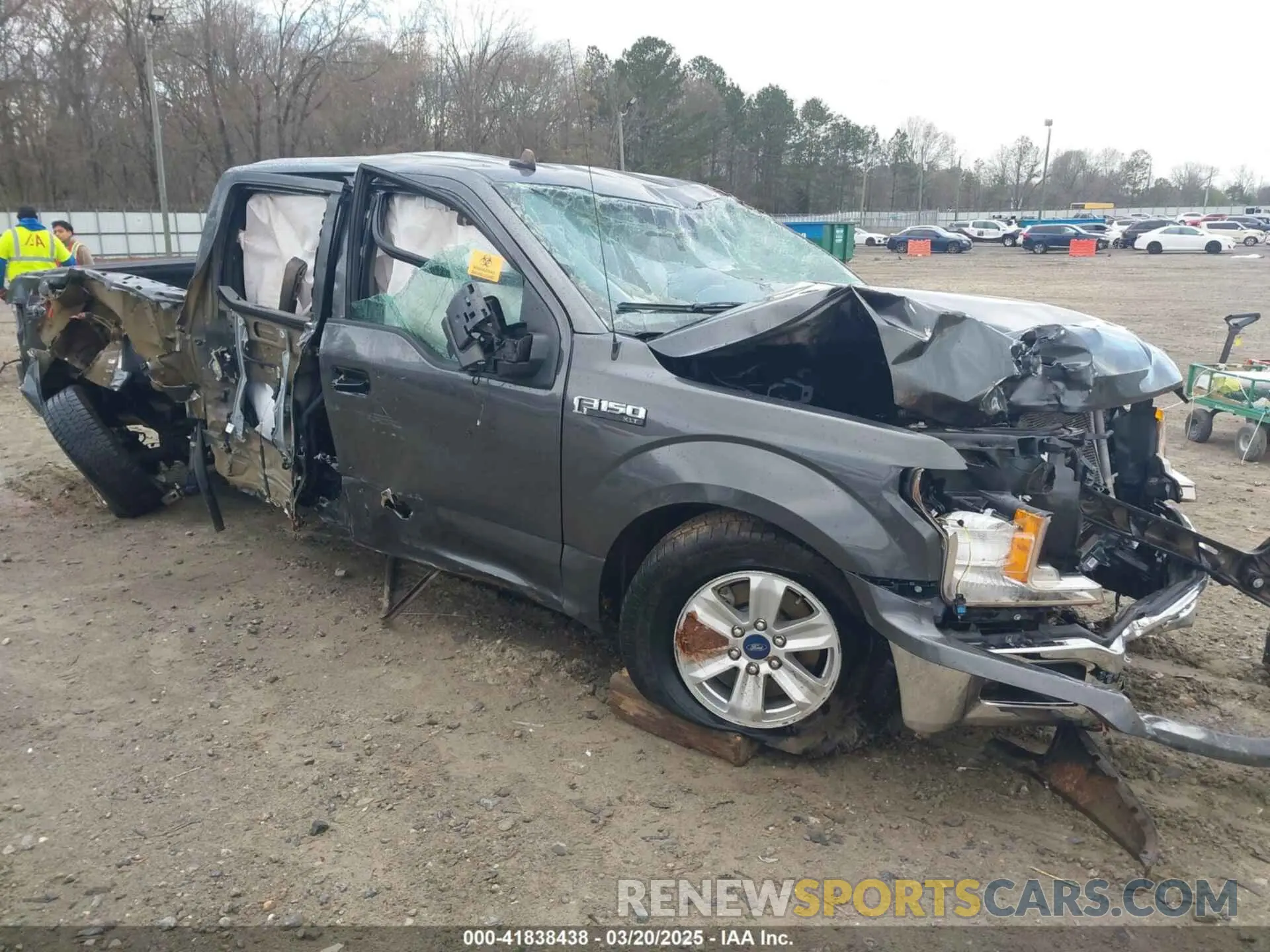 6 Photograph of a damaged car 1FTFW1E52LFA80504 FORD F-150 2020