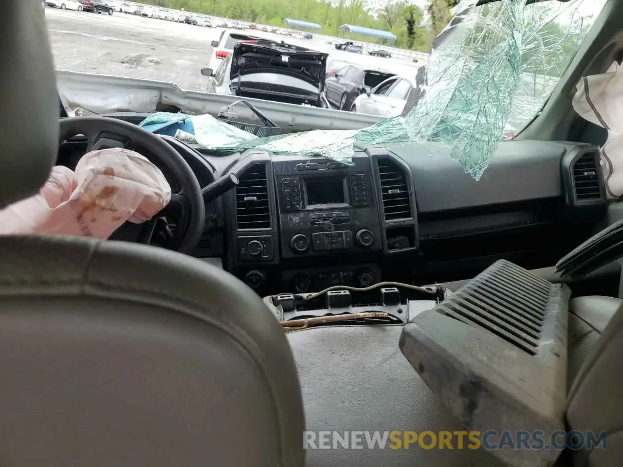 8 Photograph of a damaged car 1FTFW1E54LFB70494 FORD F-150 2020