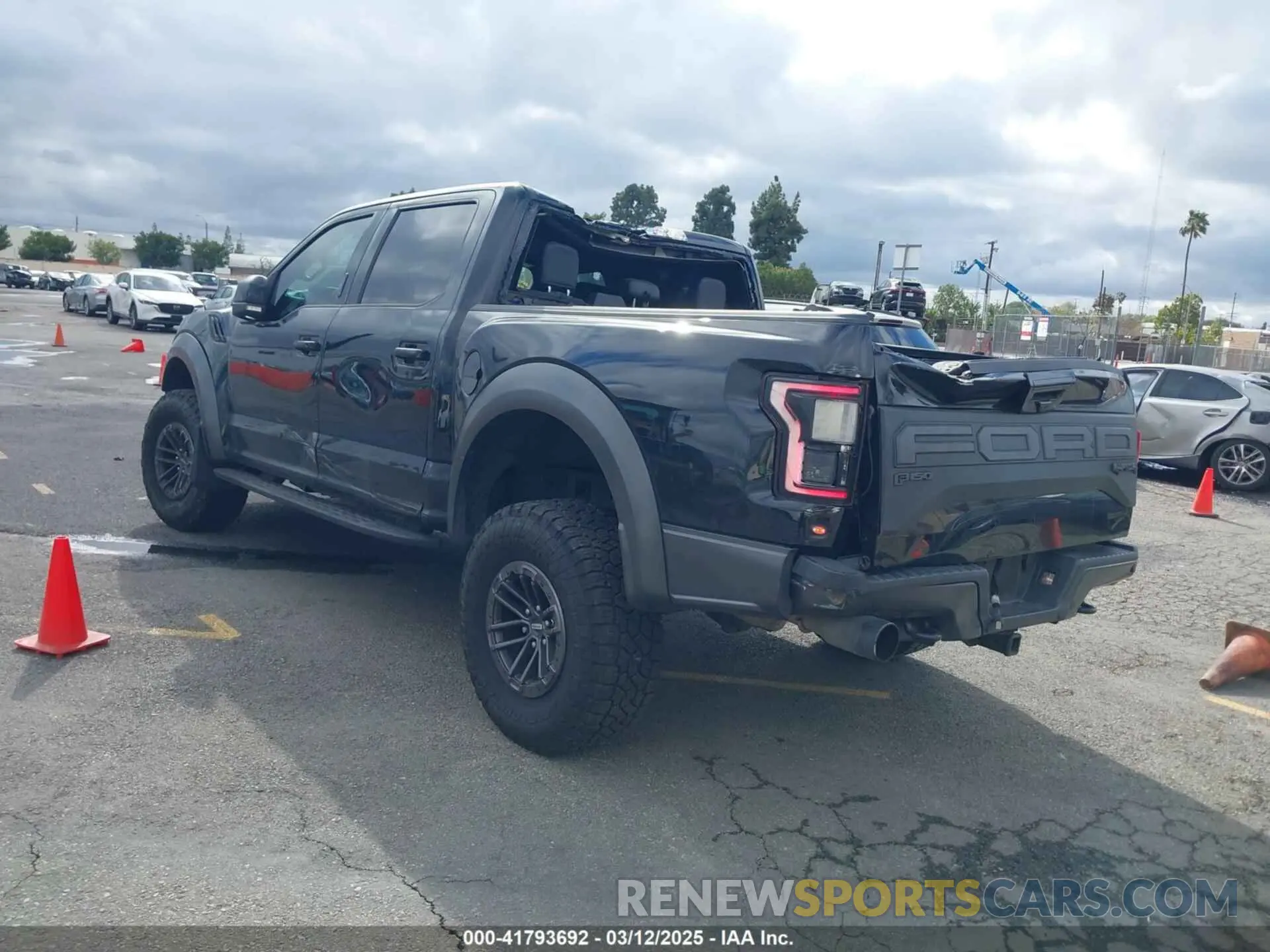 3 Photograph of a damaged car 1FTFW1RG2LFA30858 FORD F-150 2020