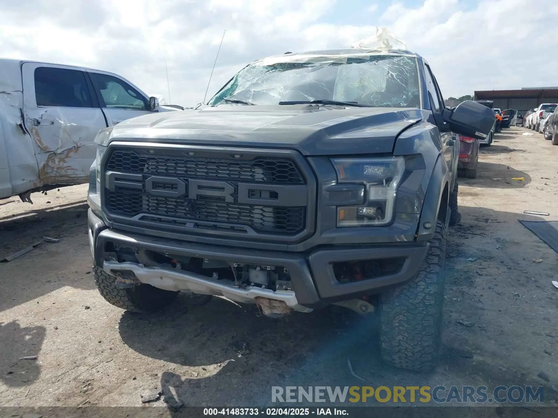 2 Фотография поврежденного автомобиля 1FTFW1RG4LFA37620 FORD F-150 2020