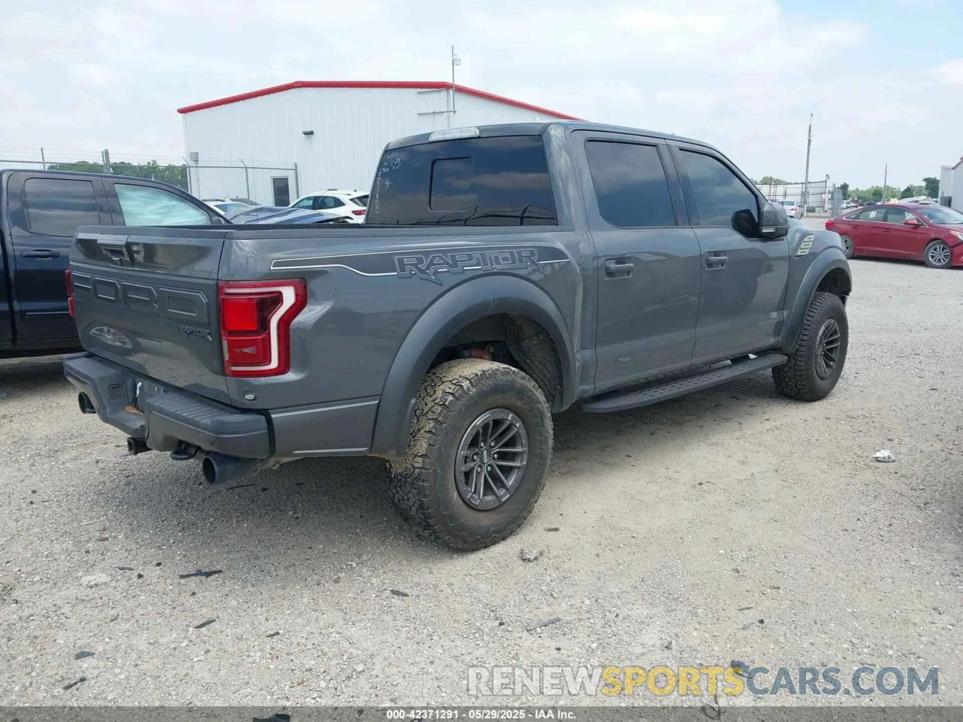 4 Фотография поврежденного автомобиля 1FTFW1RG4LFB19802 FORD F-150 2020