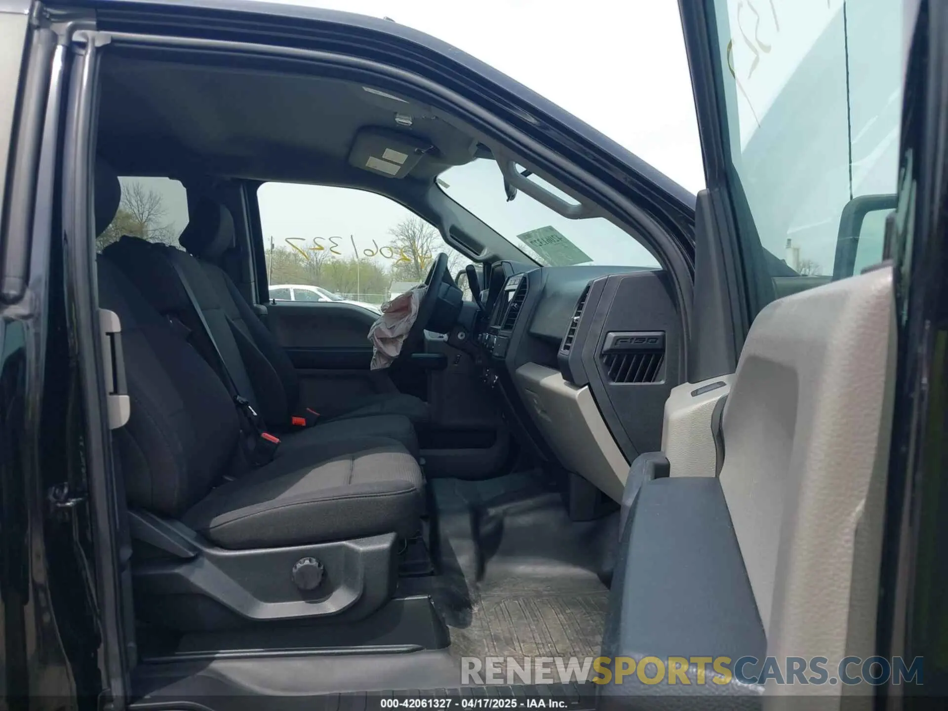 5 Фотография поврежденного автомобиля 1FTFX1E51LFC56519 FORD F-150 2020