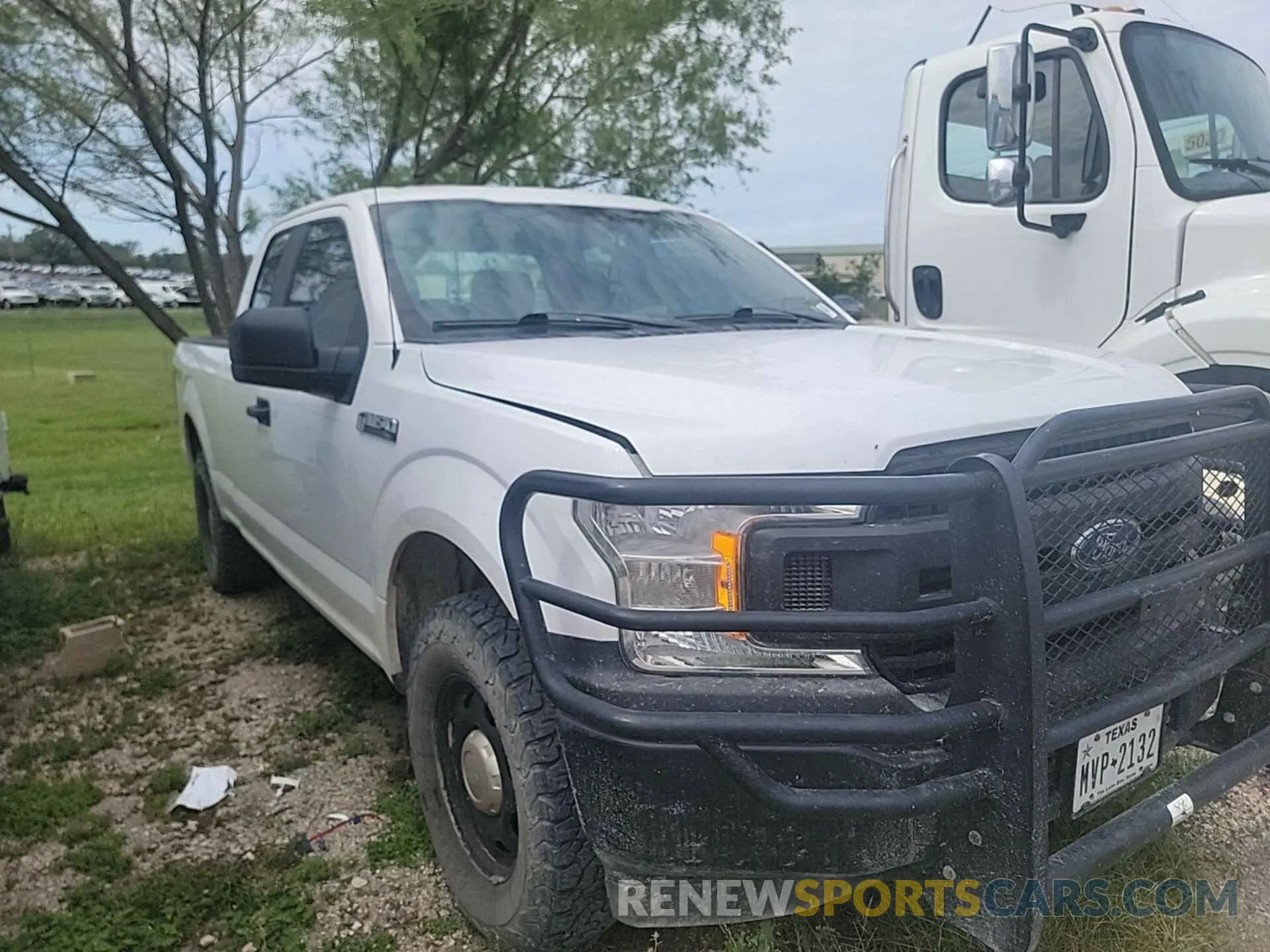 16 Photograph of a damaged car 1FTFX1E57LKD35619 FORD F-150 2020