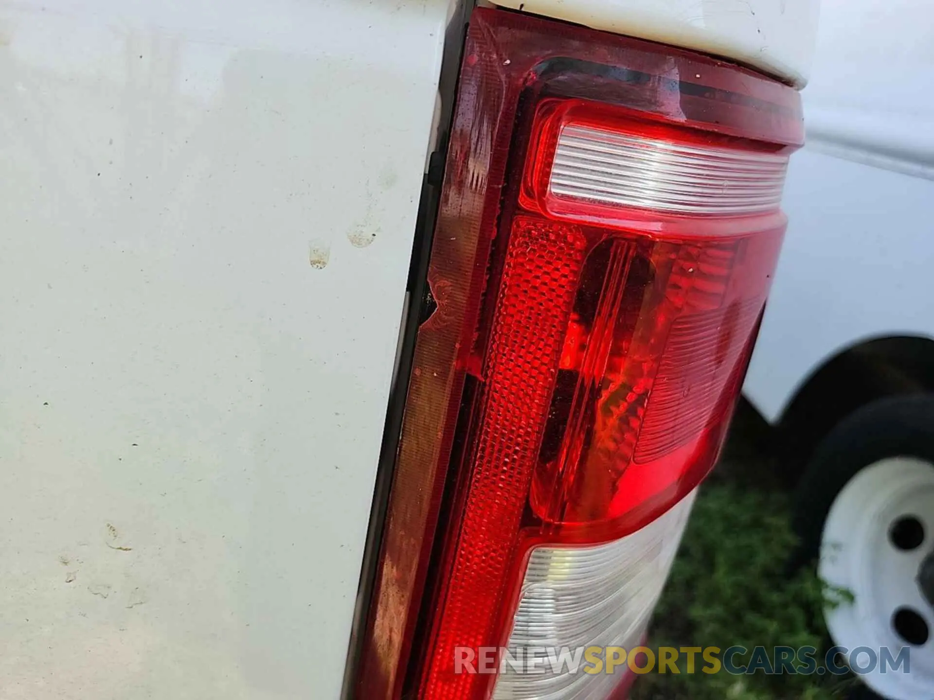 20 Photograph of a damaged car 1FTFX1E57LKD35619 FORD F-150 2020