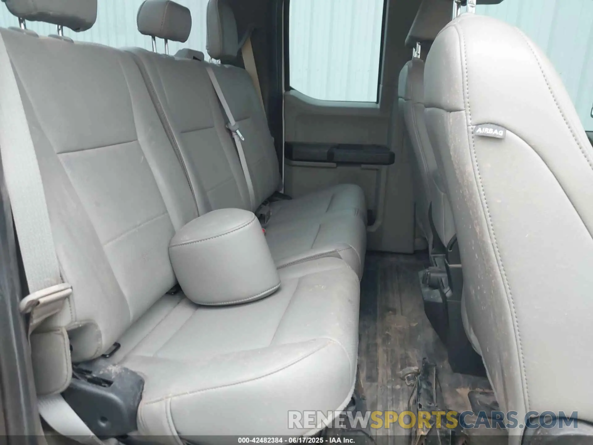8 Фотография поврежденного автомобиля 1FTFX1E57LKD83380 FORD F-150 2020