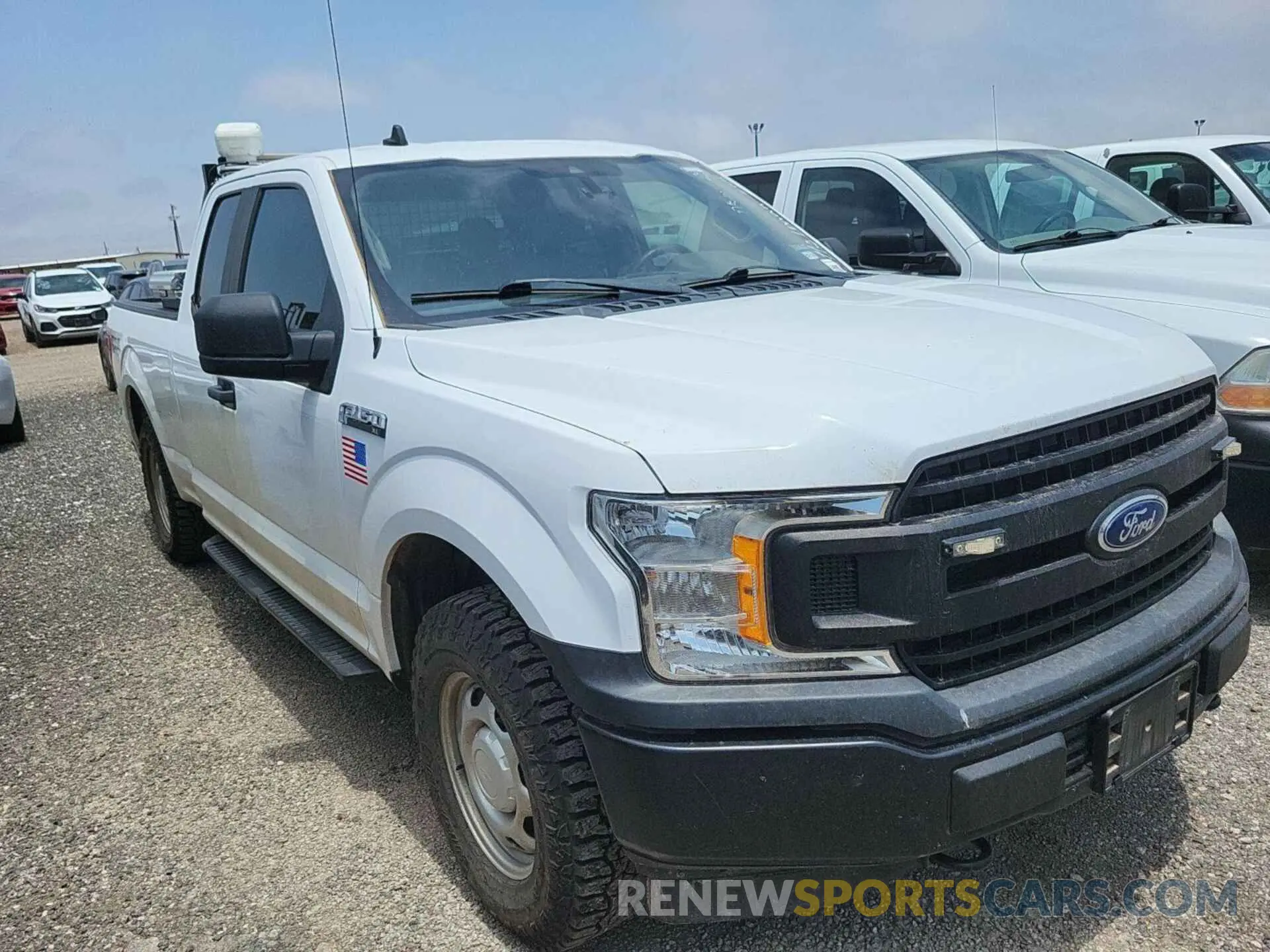4 Photograph of a damaged car 1FTFX1E57LKD83783 FORD F-150 2020