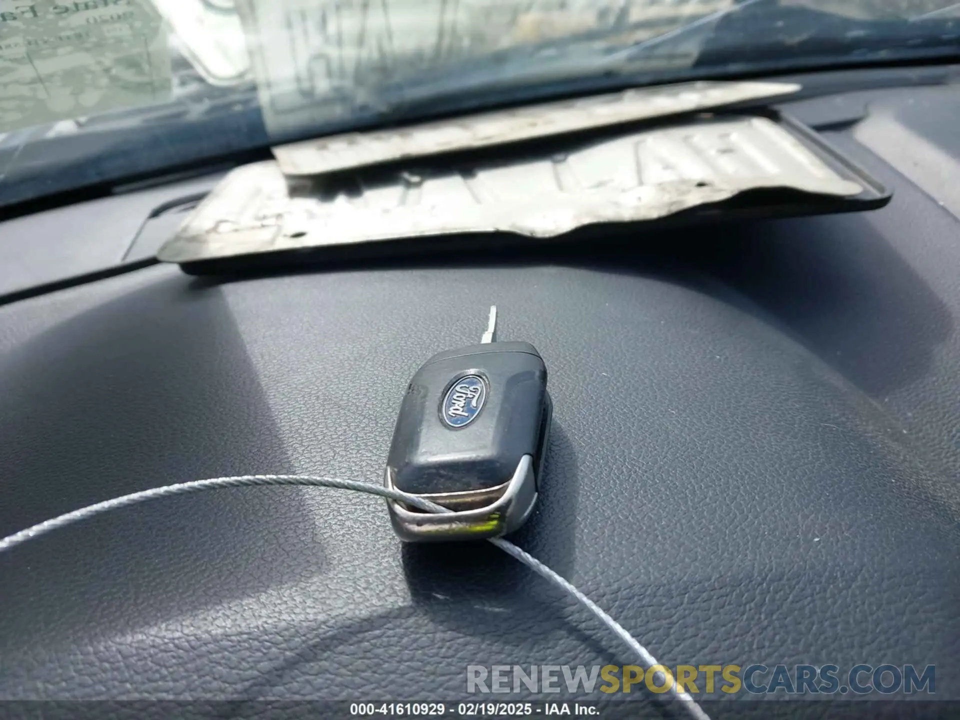 11 Photograph of a damaged car 1FTFX1E58LFA36424 FORD F-150 2020