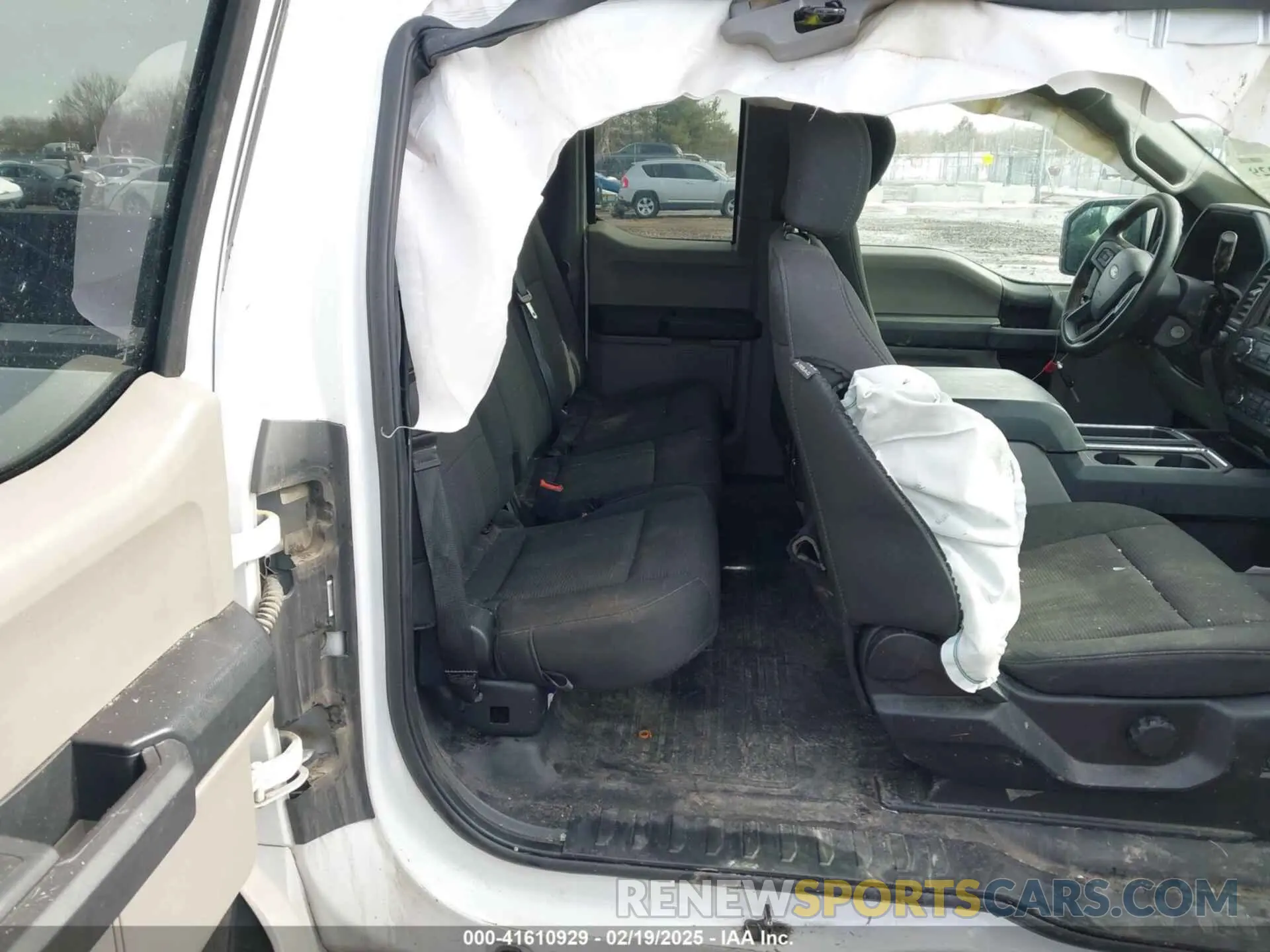 8 Photograph of a damaged car 1FTFX1E58LFA36424 FORD F-150 2020