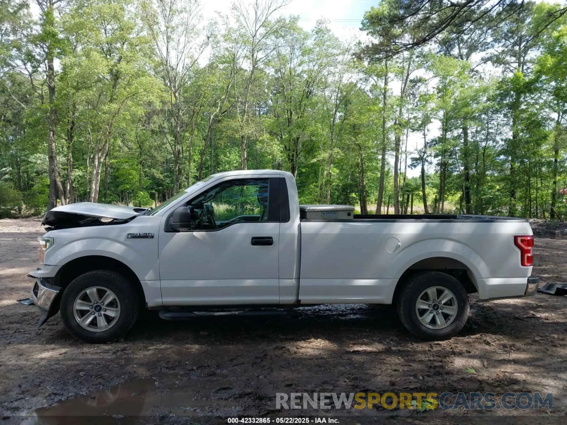 14 Photograph of a damaged car 1FTMF1CB8LKF35069 FORD F-150 2020