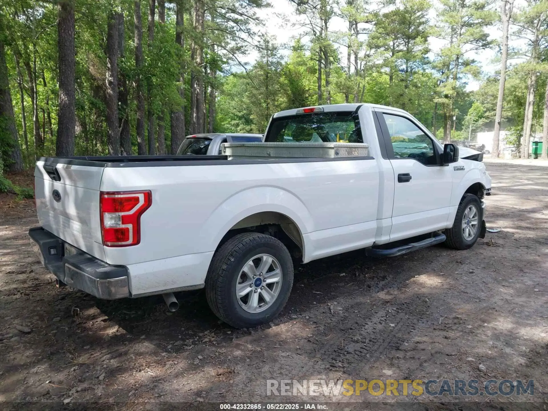 4 Photograph of a damaged car 1FTMF1CB8LKF35069 FORD F-150 2020
