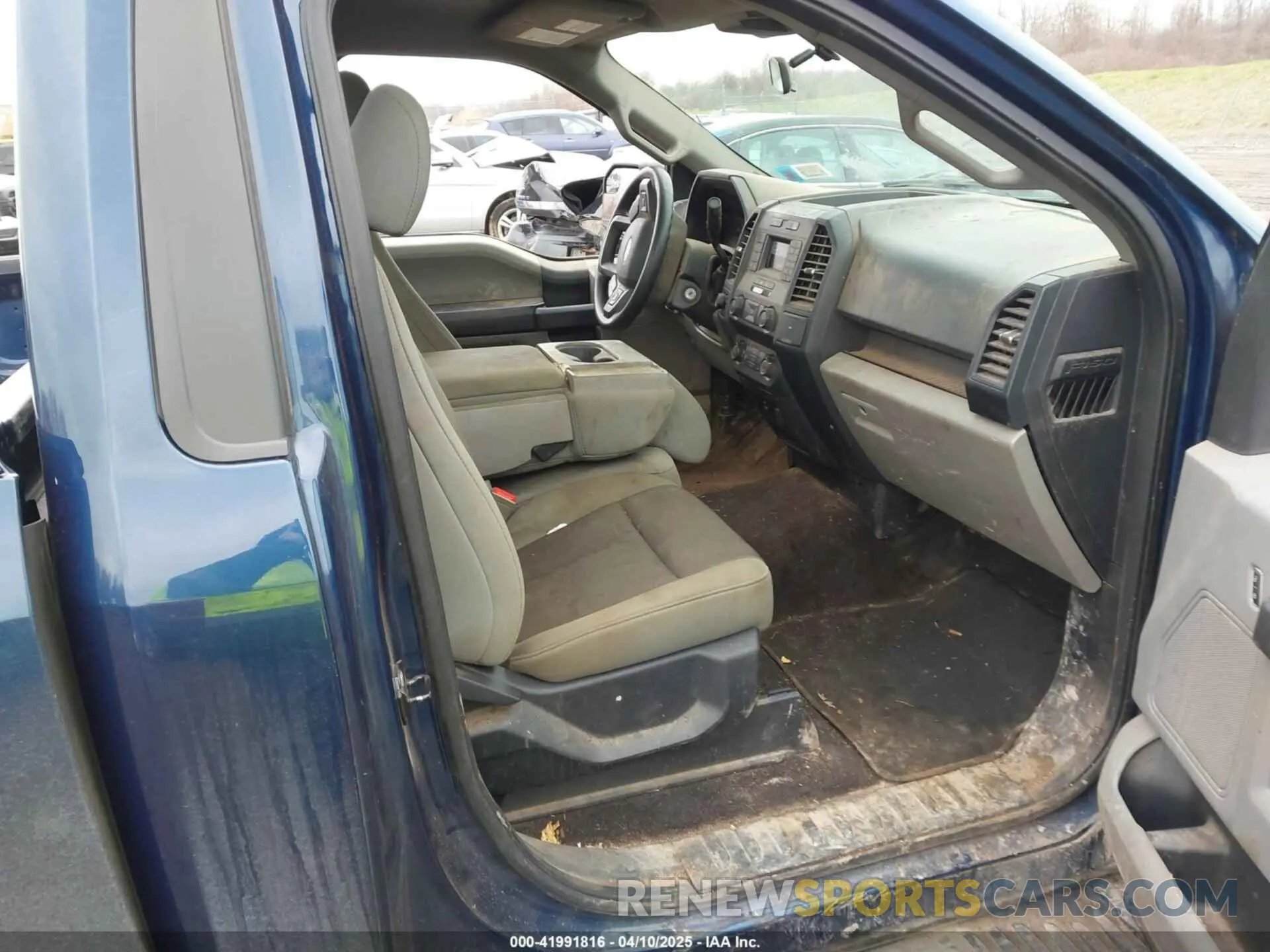 5 Photograph of a damaged car 1FTMF1EB6LKD41542 FORD F-150 2020