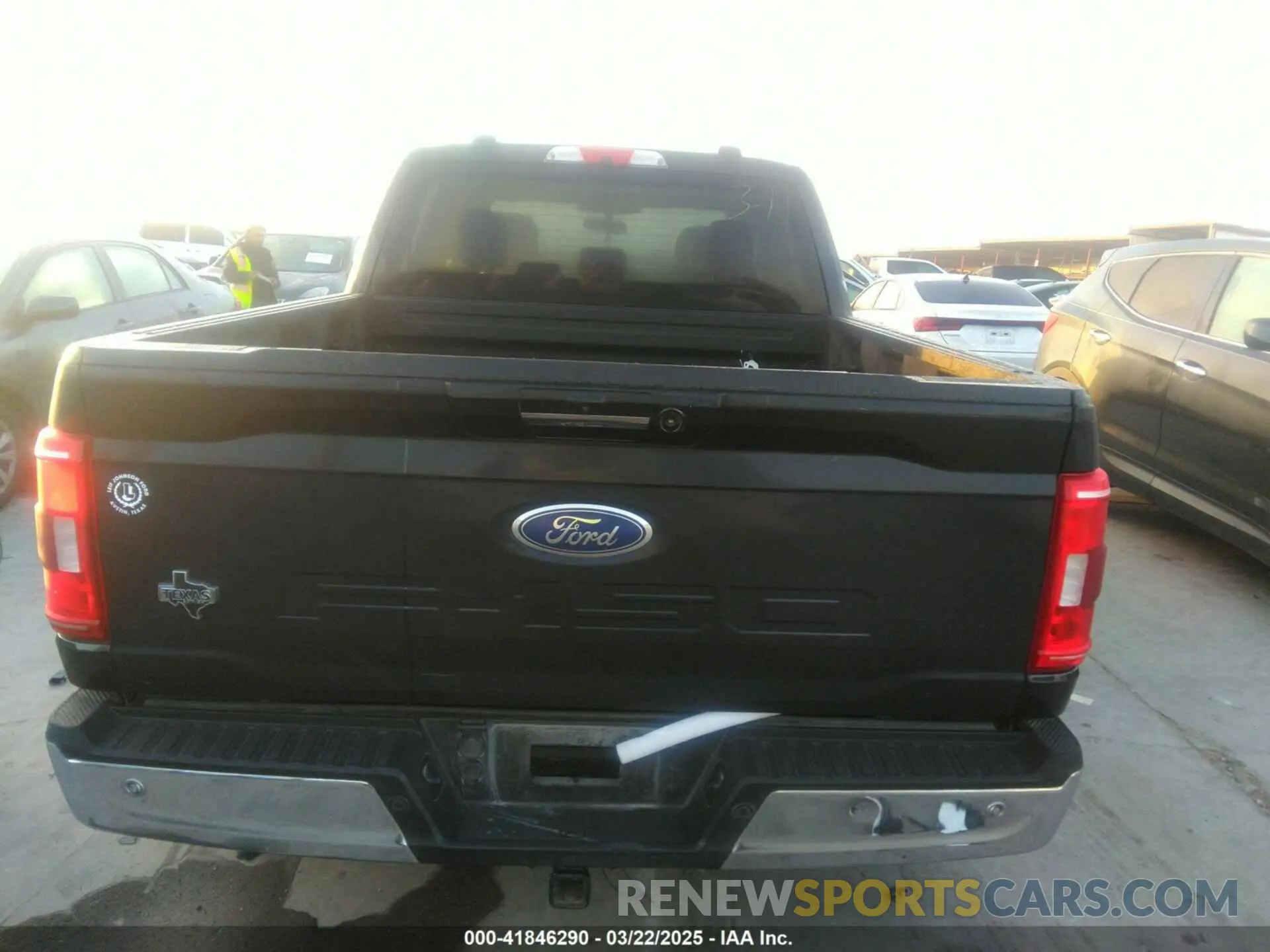 17 Фотография поврежденного автомобиля 1FTEW1C51MFC47404 FORD F-150 2021