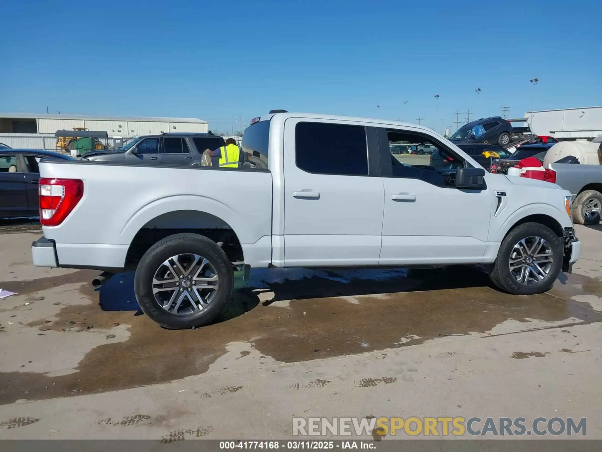 14 Фотография поврежденного автомобиля 1FTEW1C52MKD15474 FORD F-150 2021