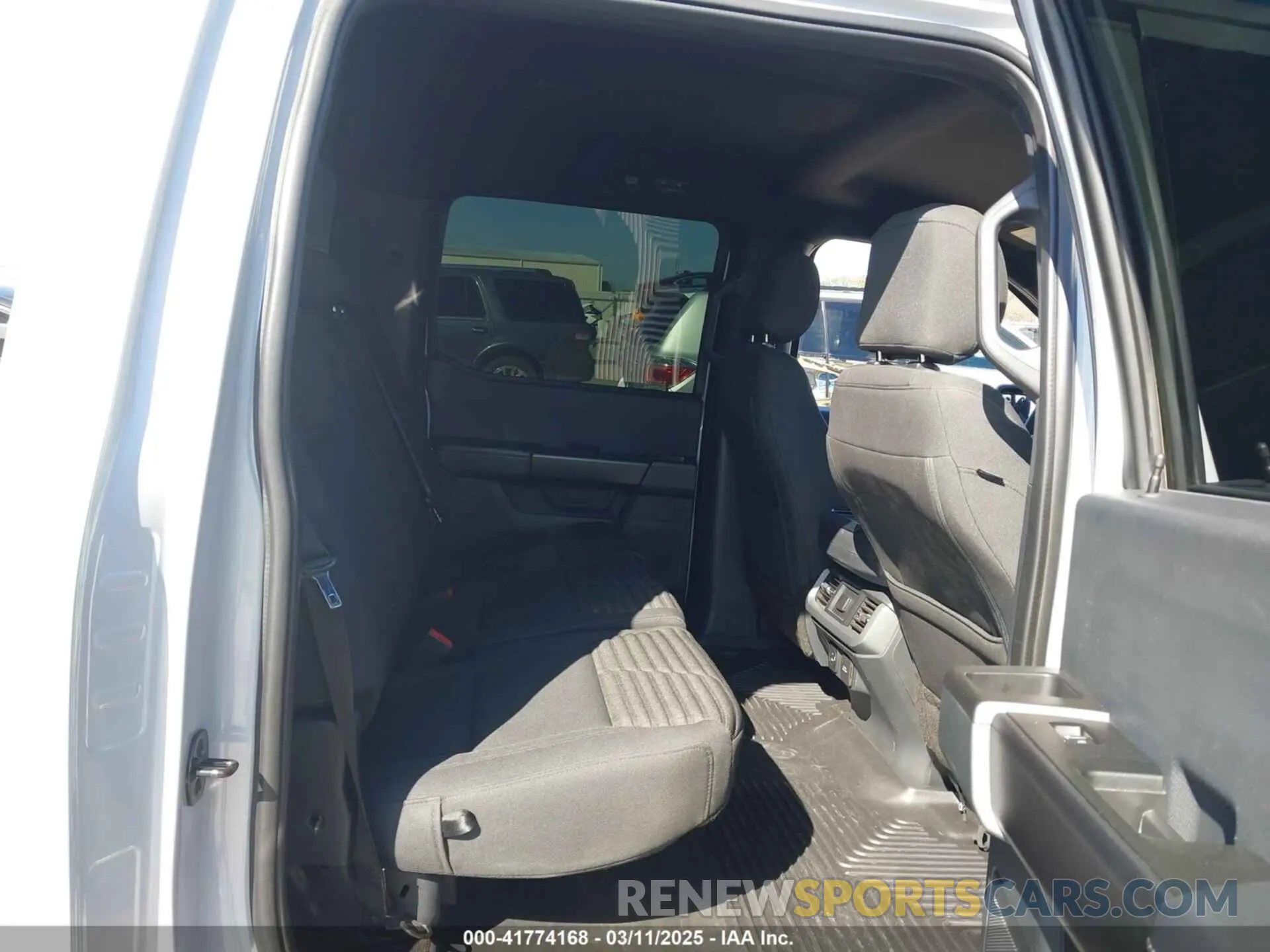 8 Фотография поврежденного автомобиля 1FTEW1C52MKD15474 FORD F-150 2021