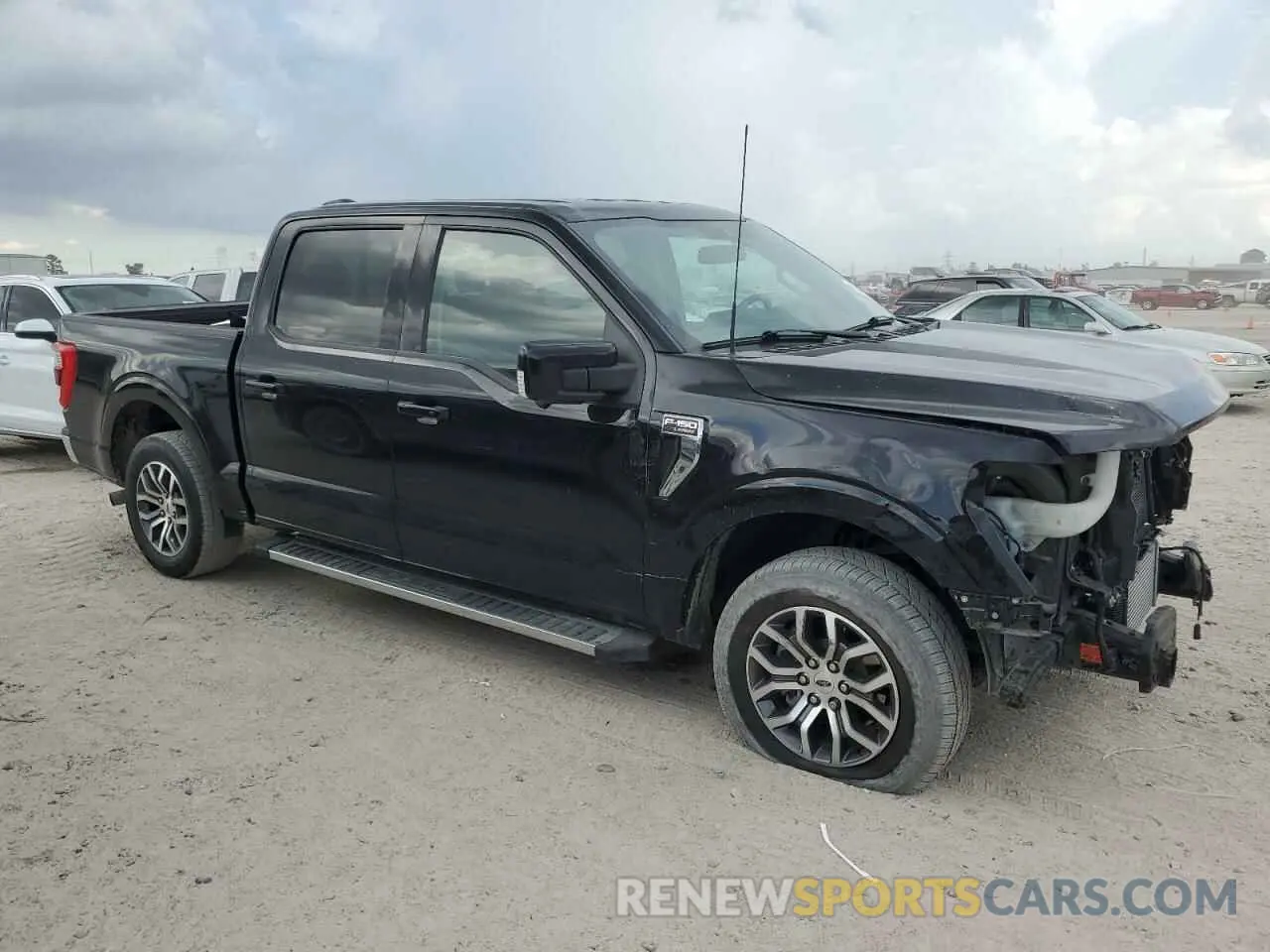 4 Photograph of a damaged car 1FTEW1C81MFB86470 FORD F-150 2021