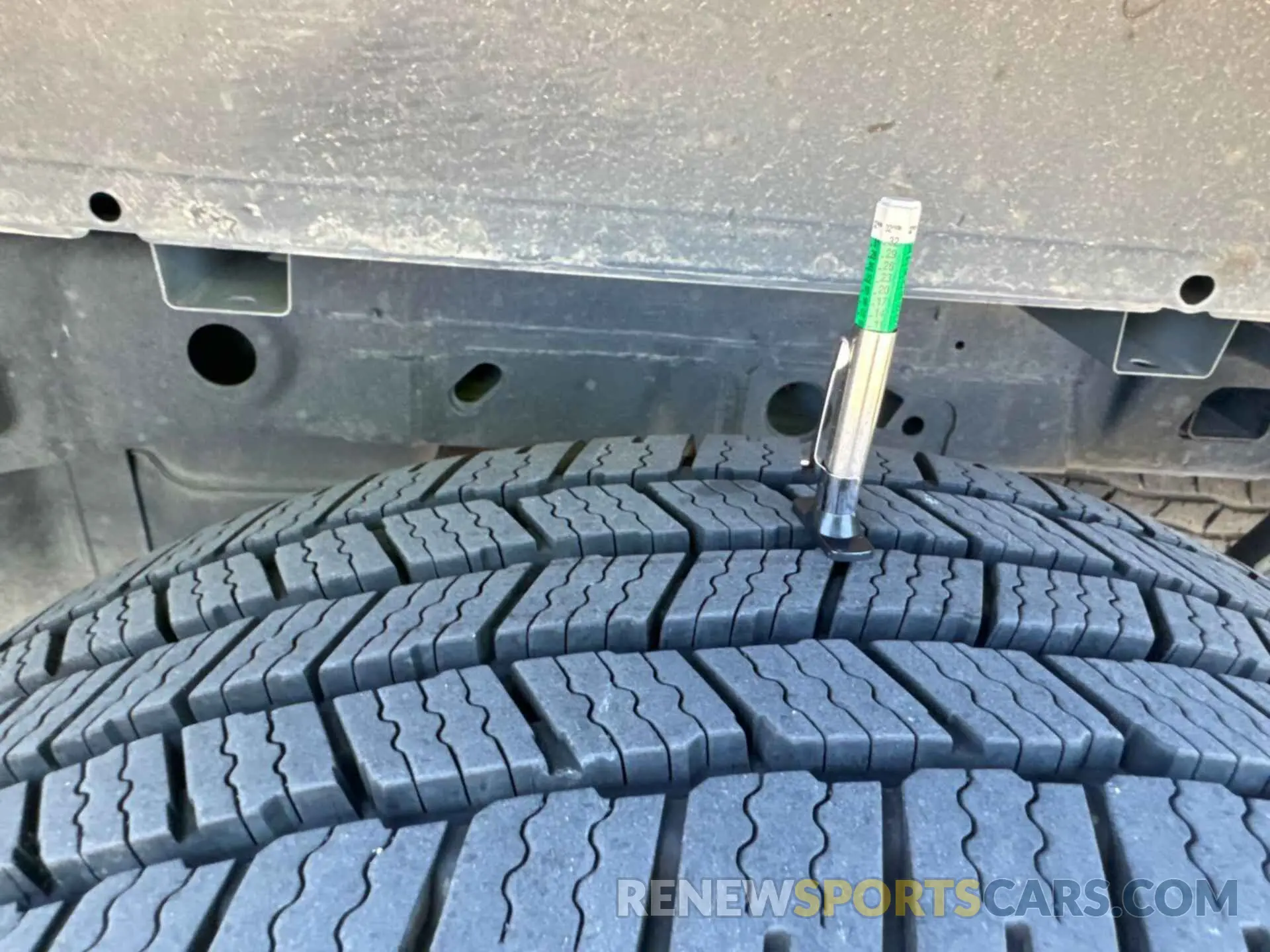 6 Фотография поврежденного автомобиля 1FTEW1CB8MFA73434 FORD F-150 2021