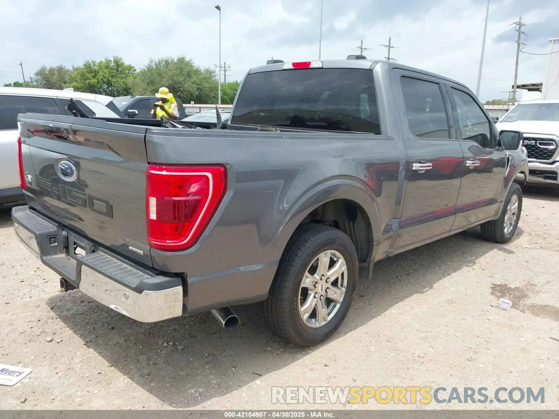 4 Photograph of a damaged car 1FTEW1CP1MKD21526 FORD F-150 2021