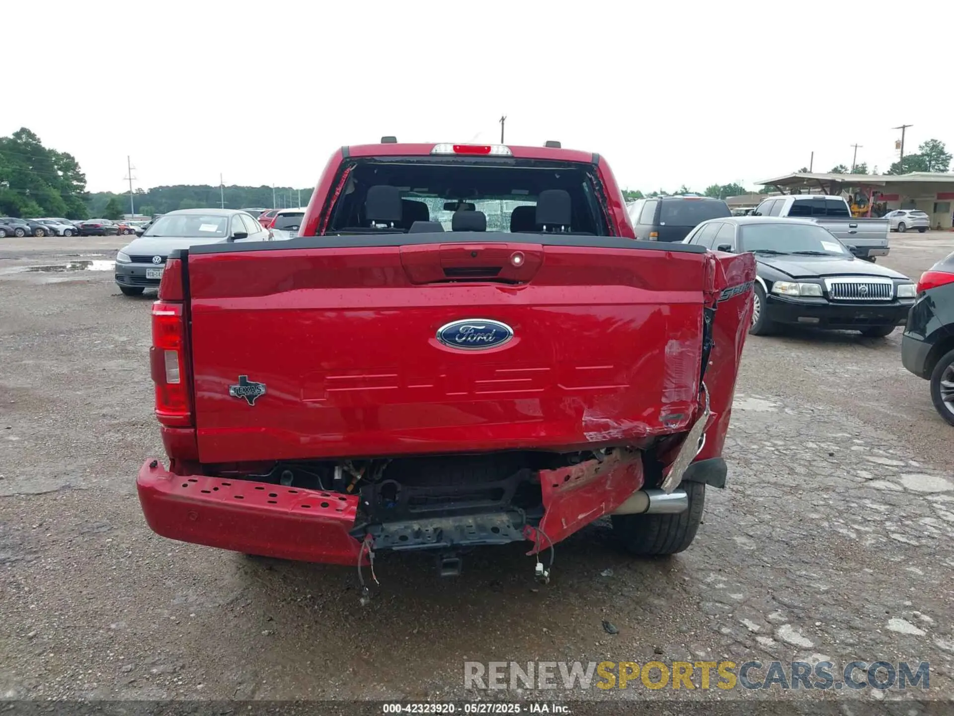 16 Photograph of a damaged car 1FTEW1CP7MKE81569 FORD F-150 2021