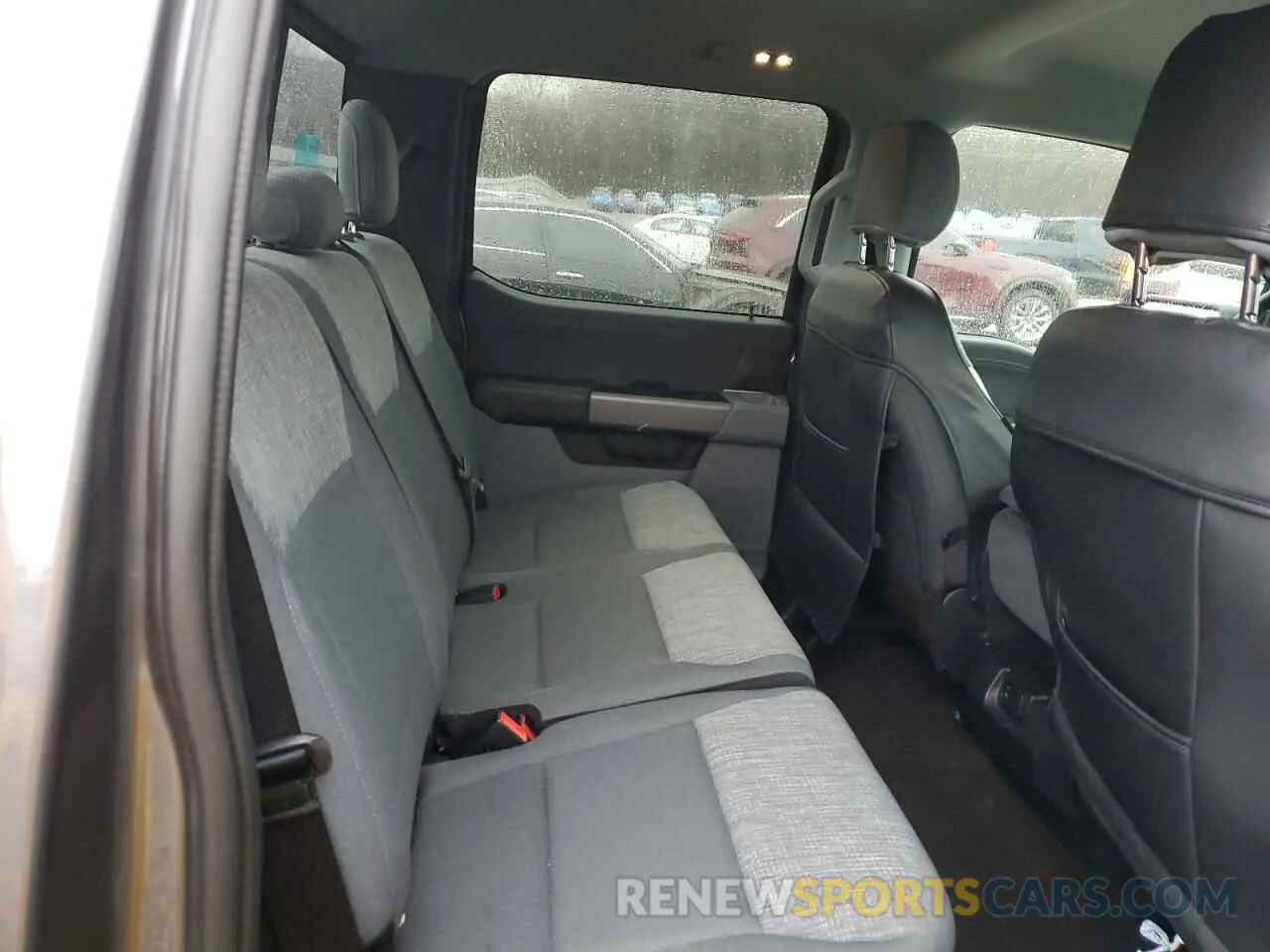 11 Photograph of a damaged car 1FTEW1CP9MFA45931 FORD F-150 2021