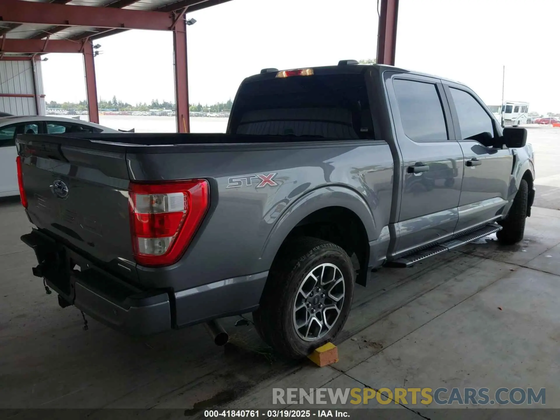 4 Photograph of a damaged car 1FTEW1CP9MFA61336 FORD F-150 2021