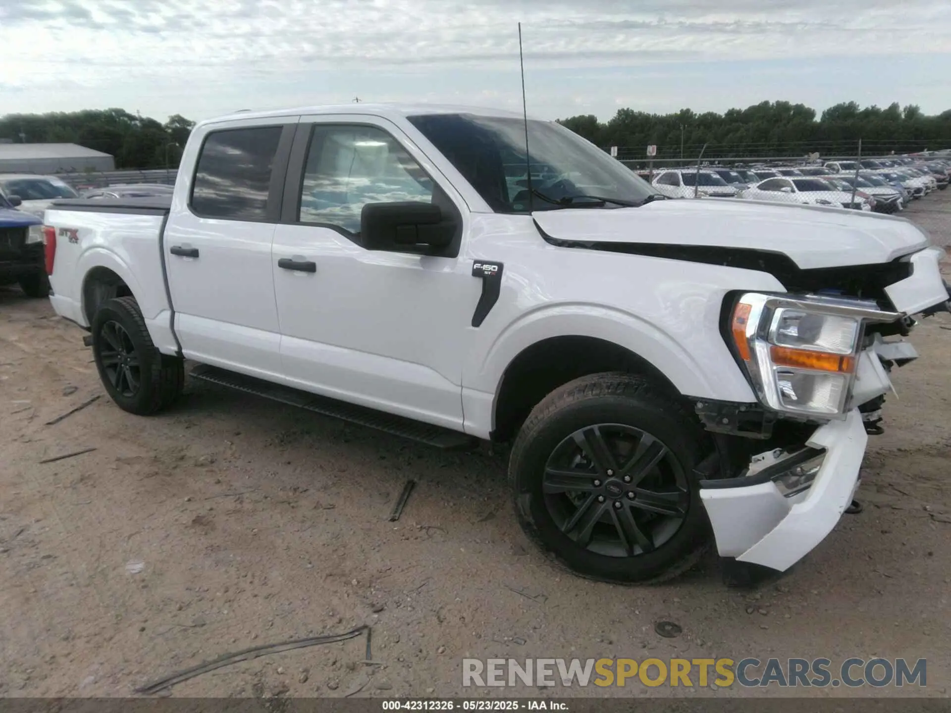 1 Photograph of a damaged car 1FTEW1EP3MFB84627 FORD F-150 2021