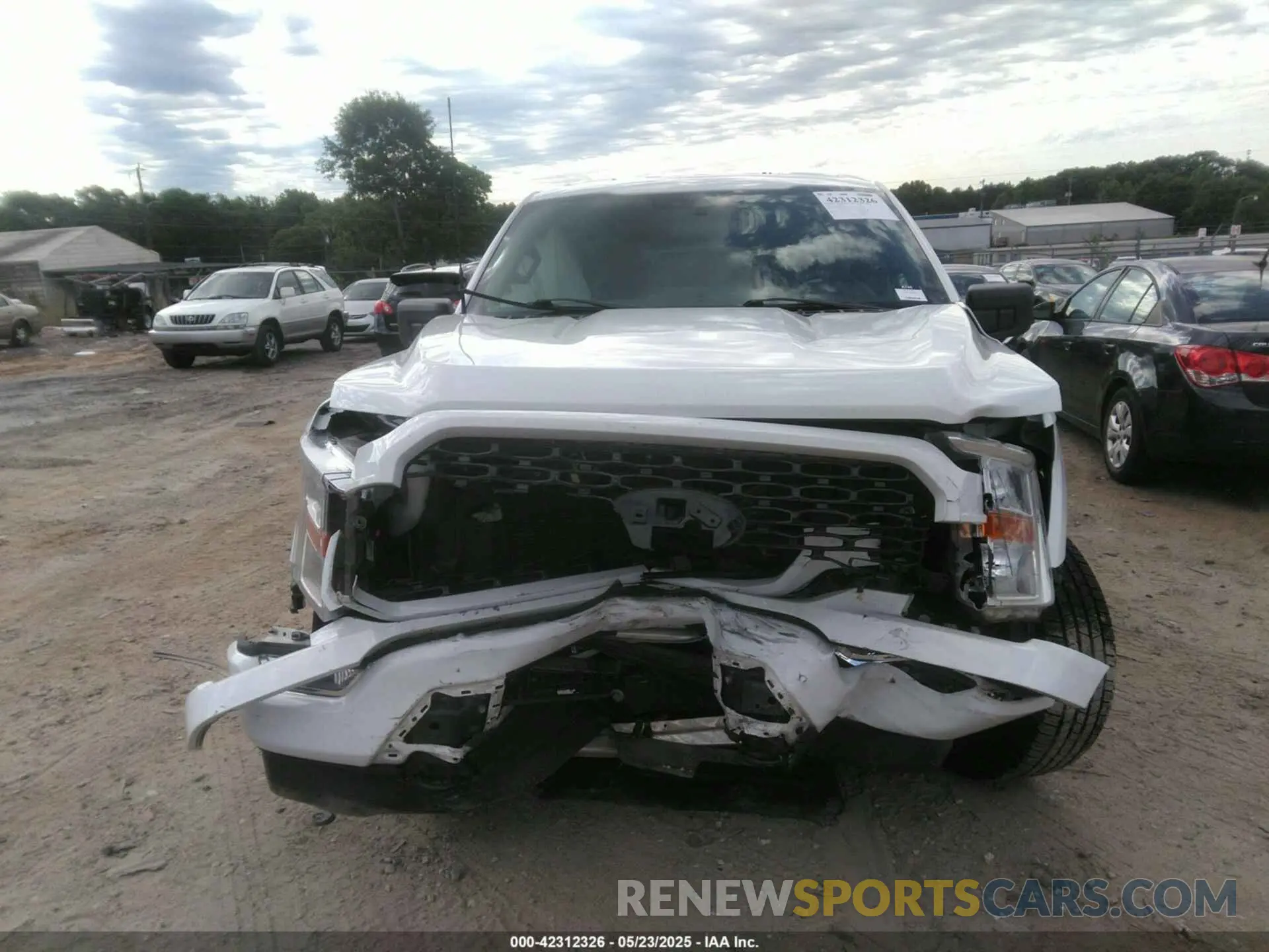 11 Photograph of a damaged car 1FTEW1EP3MFB84627 FORD F-150 2021