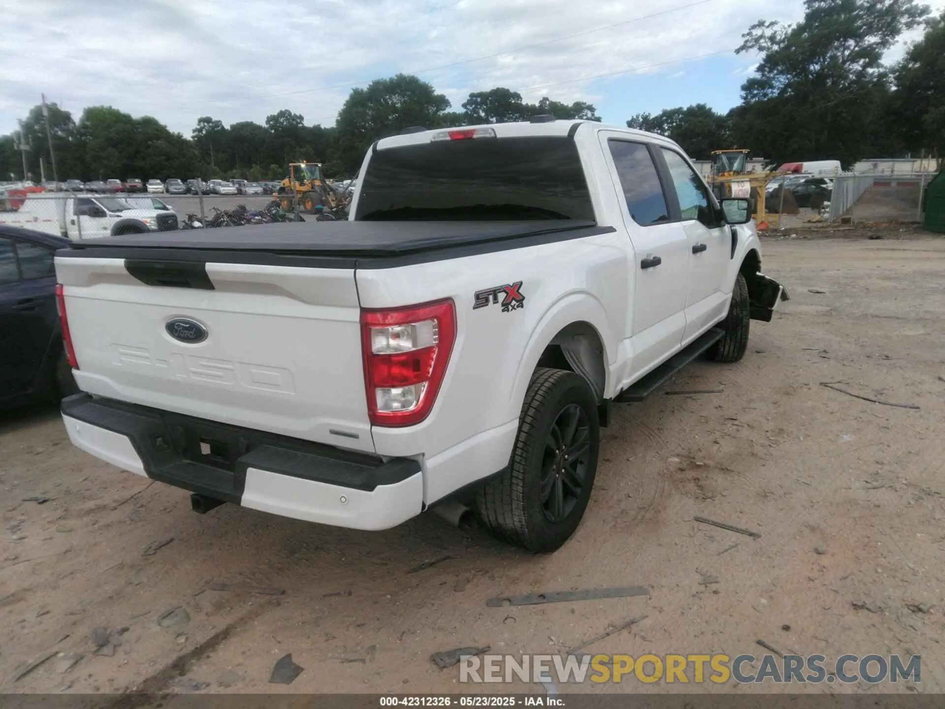 4 Photograph of a damaged car 1FTEW1EP3MFB84627 FORD F-150 2021