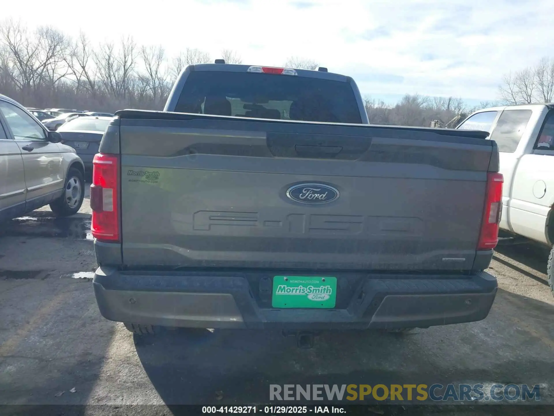17 Photograph of a damaged car 1FTEW1EP4MFC70805 FORD F-150 2021