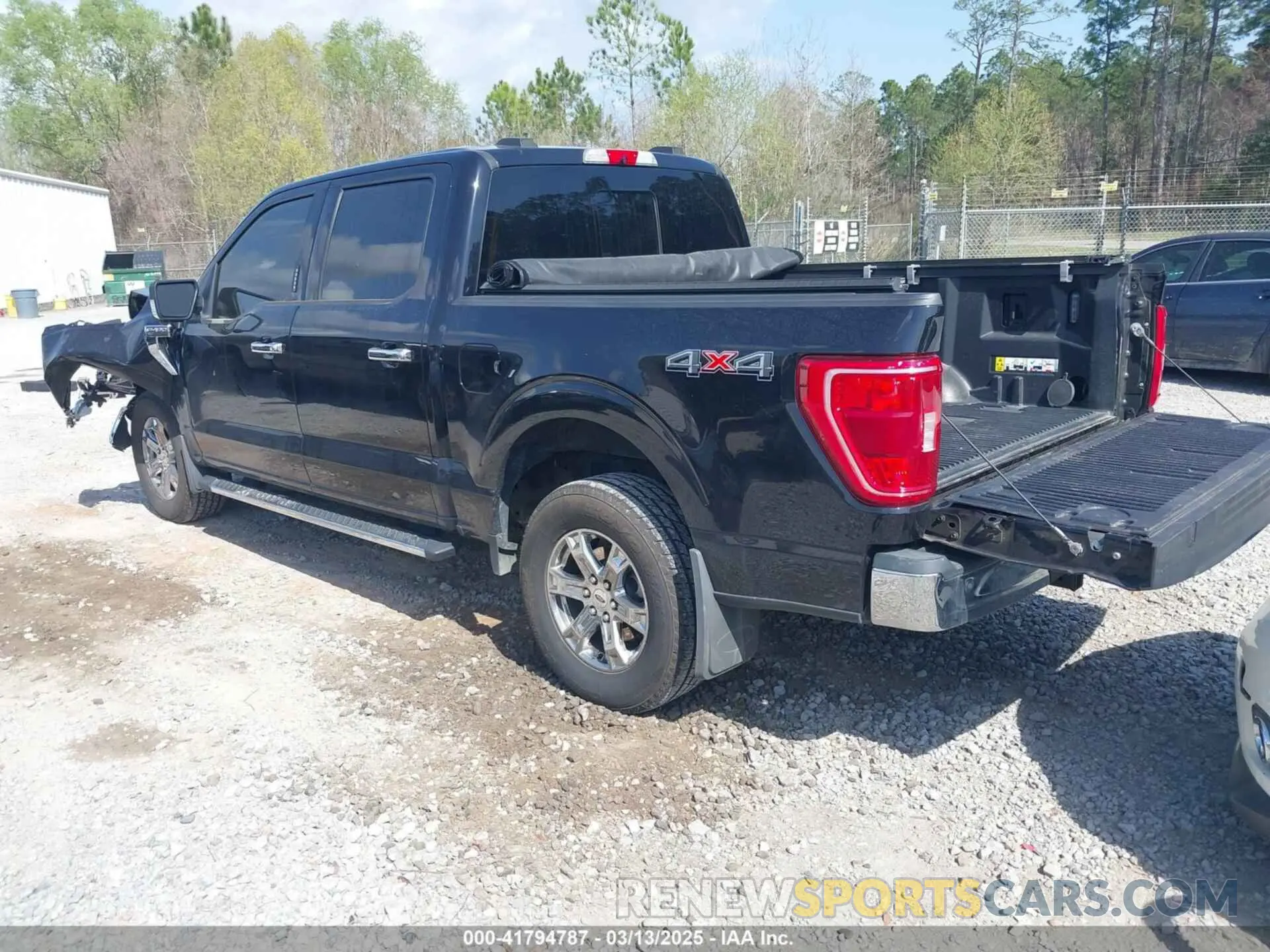 3 Photograph of a damaged car 1FTEW1EP4MKD32016 FORD F-150 2021