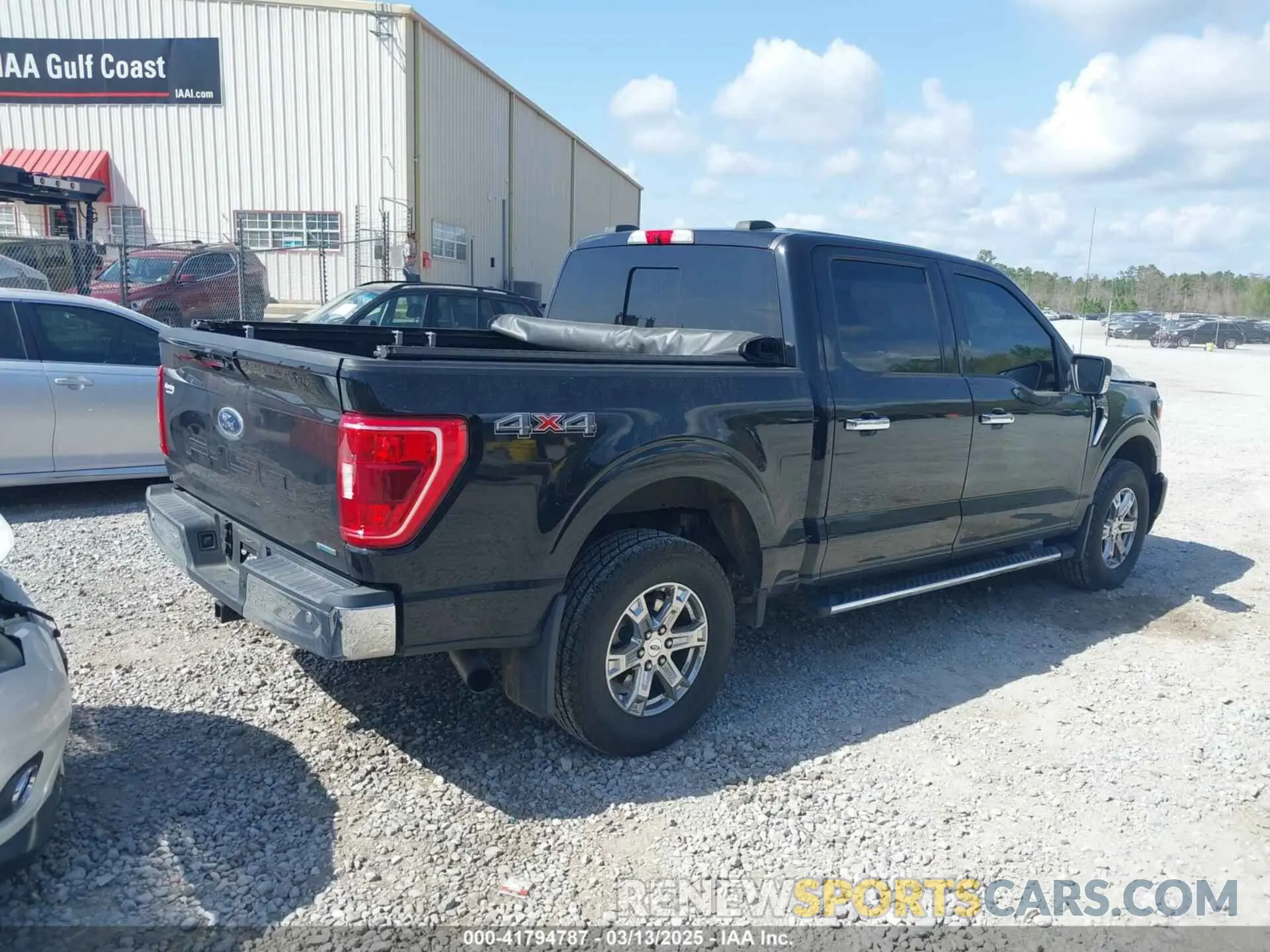 4 Photograph of a damaged car 1FTEW1EP4MKD32016 FORD F-150 2021